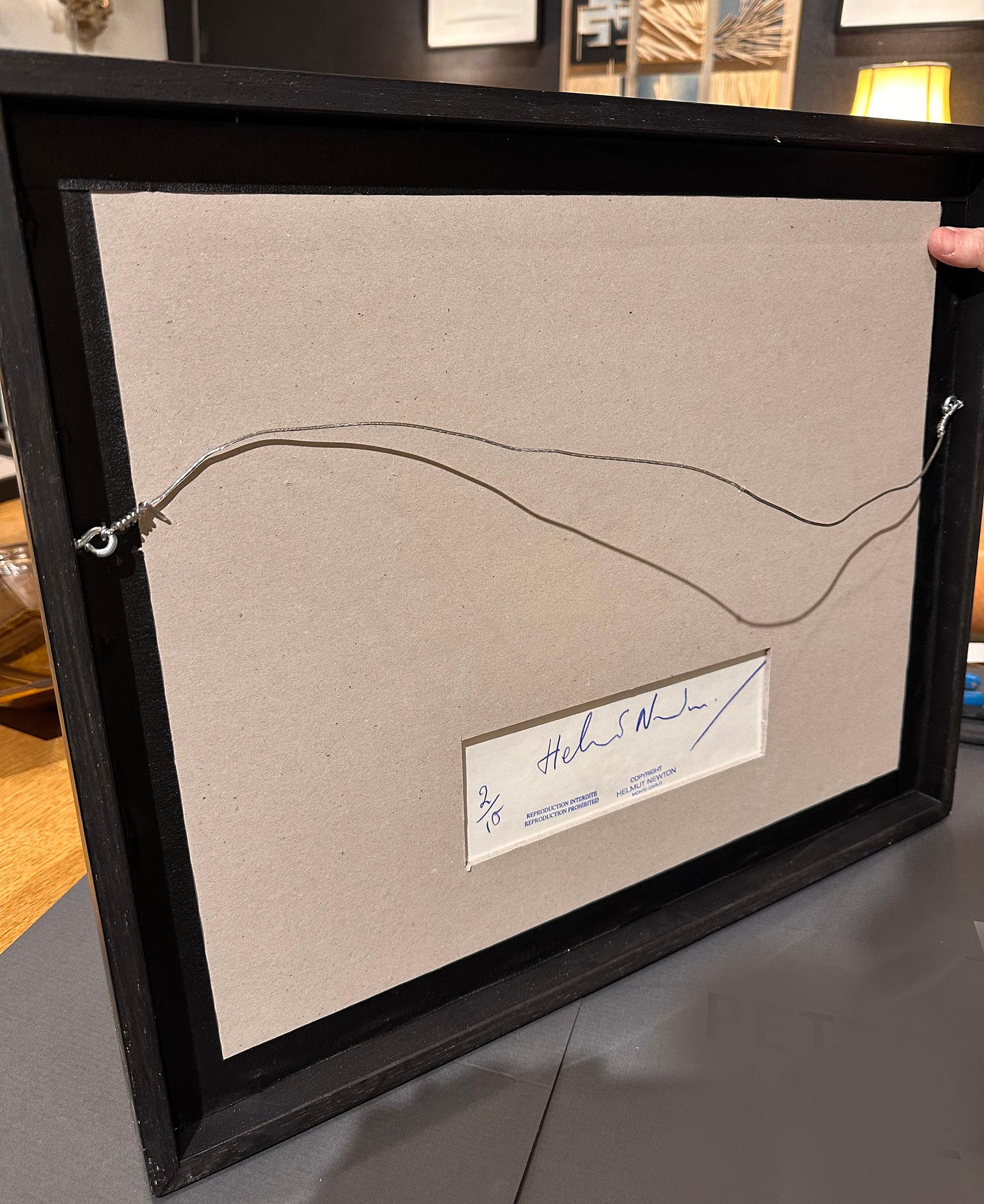 Américain Checkpoint, Evelyn Rothschild, Londres, par Helmut Newton en vente