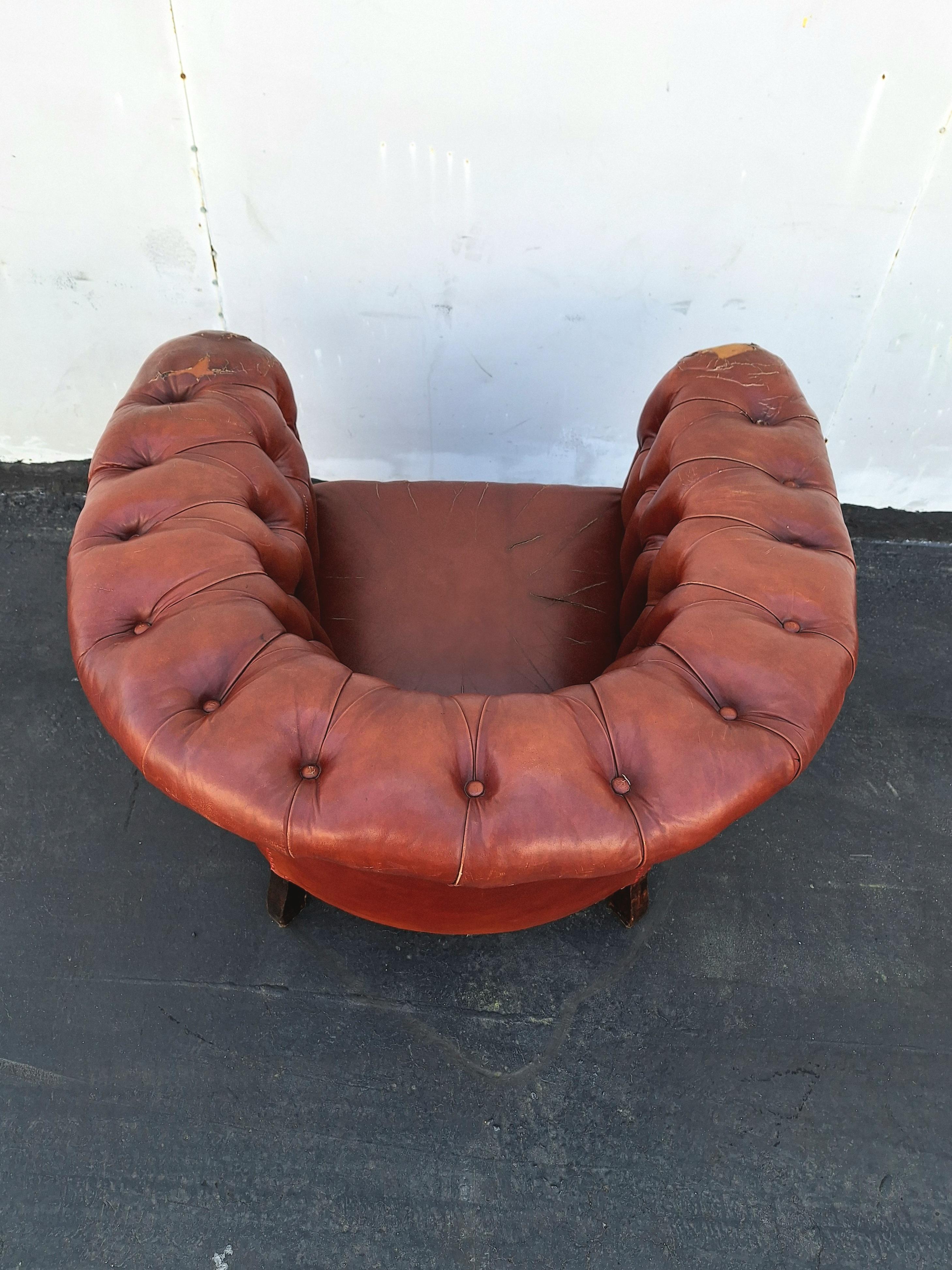 Early 20th Century Cheerfild club chair  For Sale