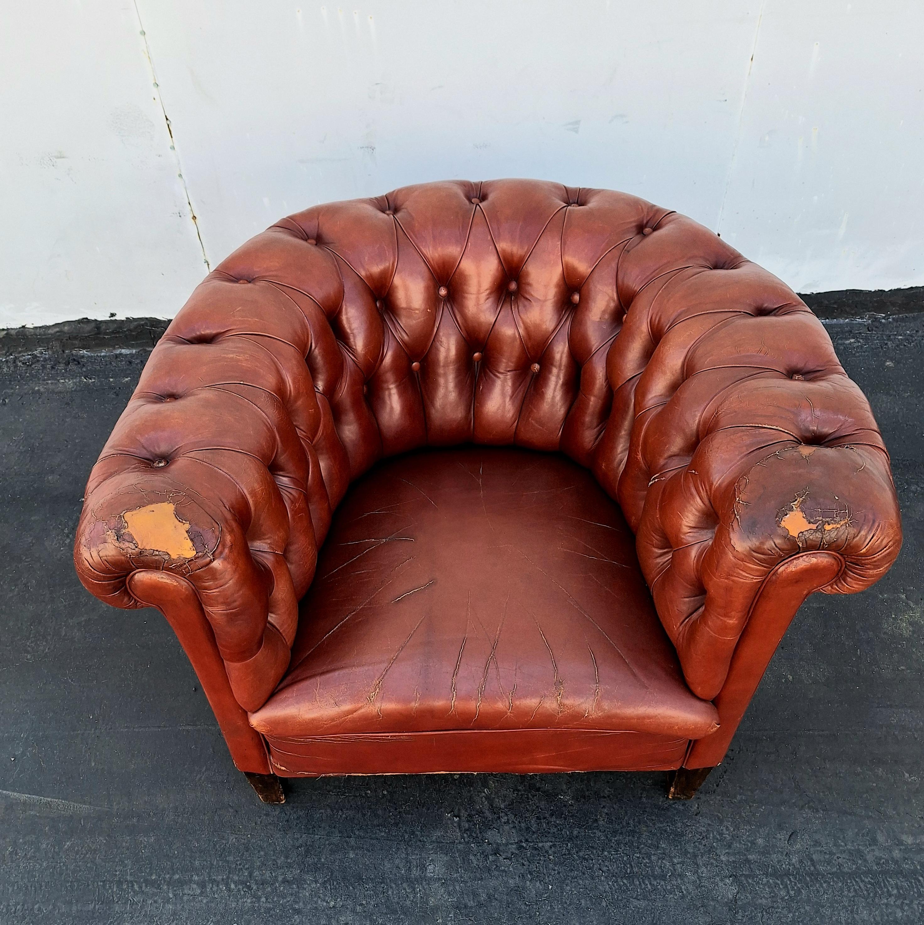 Leather Cheerfild club chair  For Sale