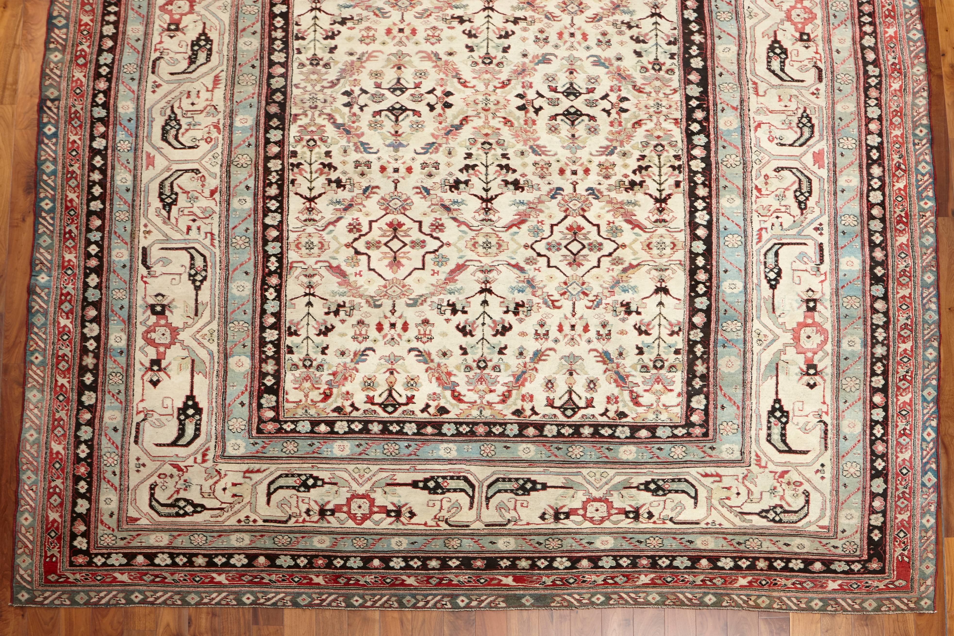 Indien Gai tapis d'Agra du XIXe siècle en vente