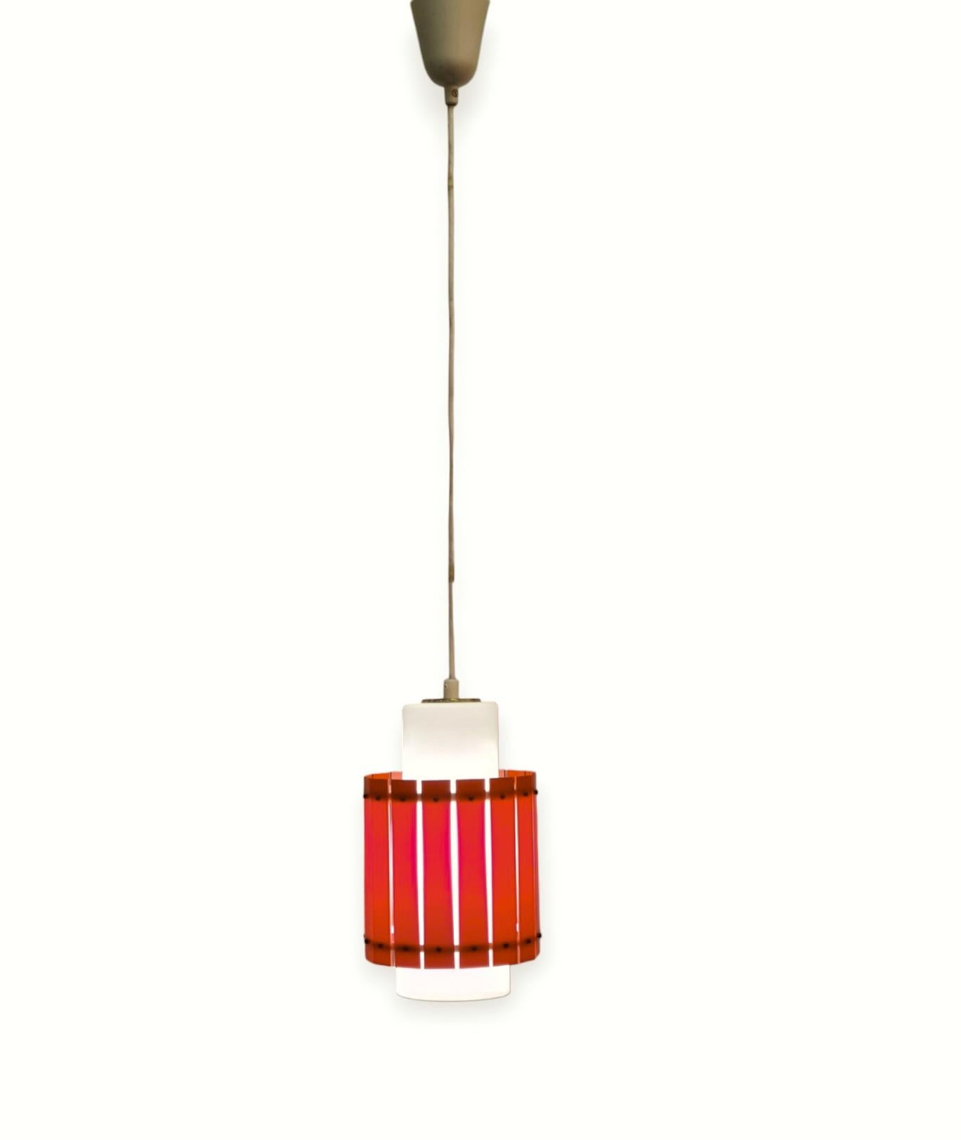 Cheerful Red Ceiling Pendant Model K2-74 by Maria Lindeman for Idman, 1960s For Sale 2