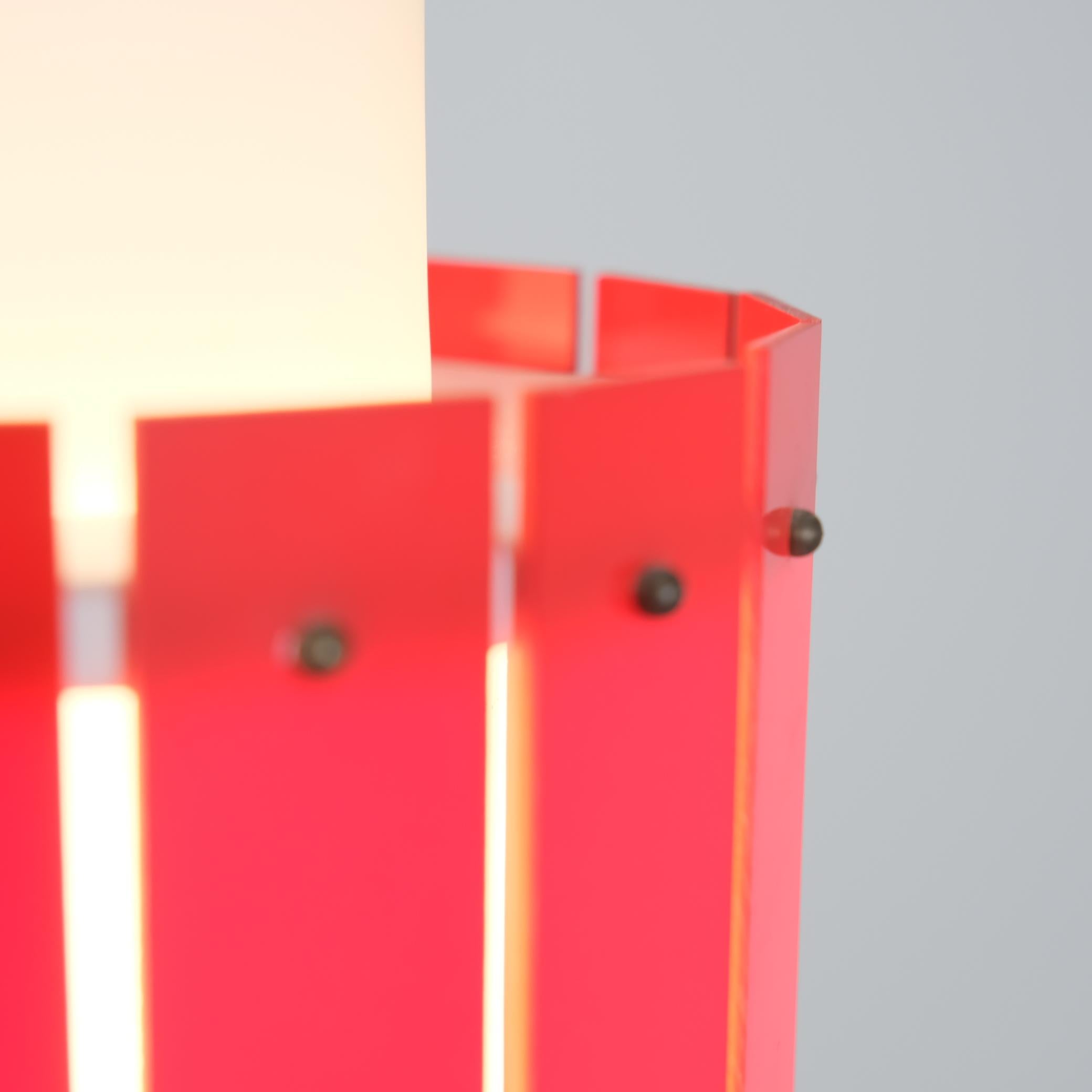Allegro ciondolo da soffitto rosso Model K2-74 di Maria Lindeman per Idman, anni '60 in vendita 2