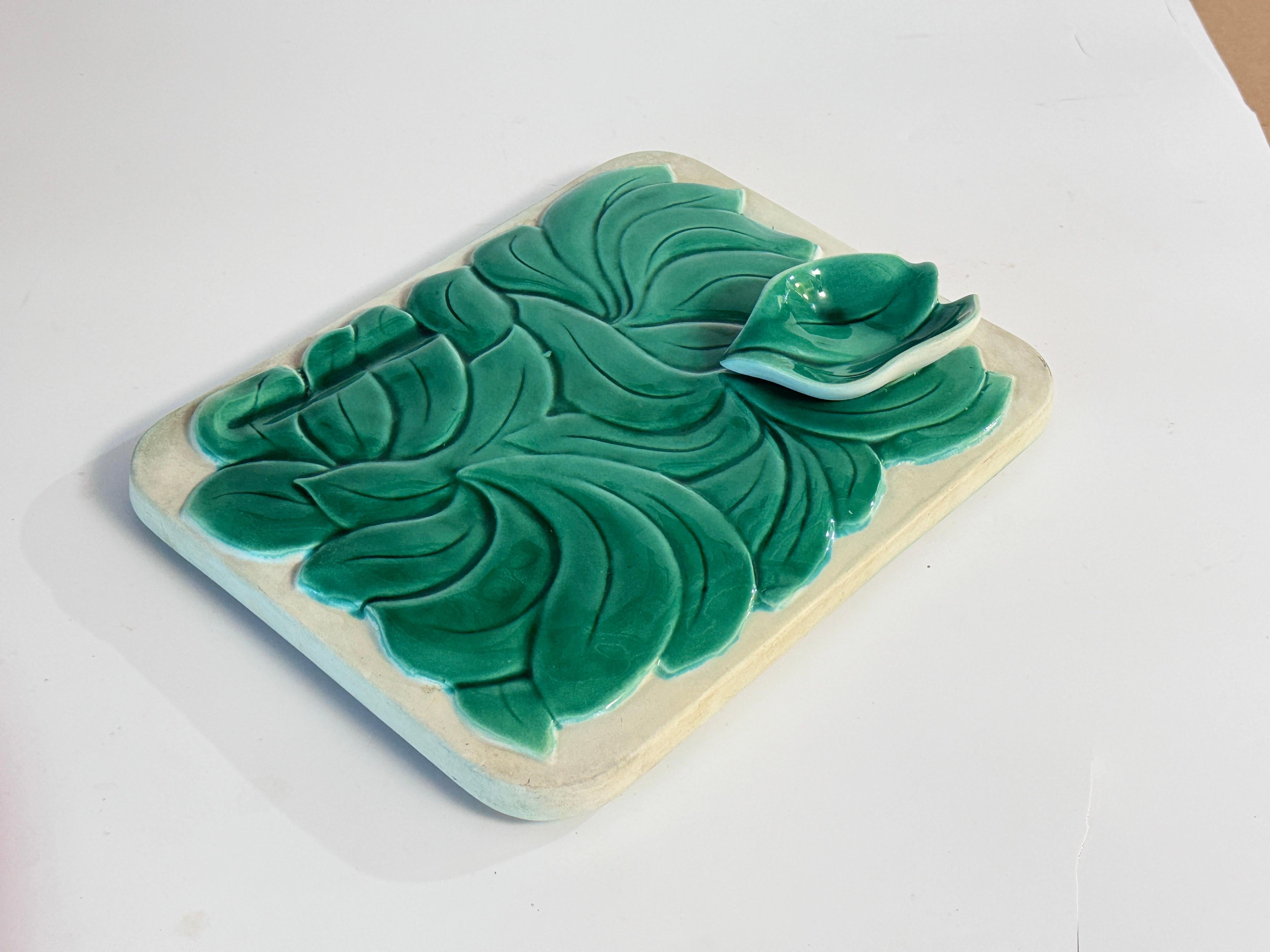 Cheese or Serving Tray in Ceramic  France 1970s Green Color In Good Condition For Sale In Auribeau sur Siagne, FR