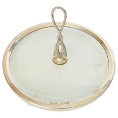 Bandeja para quesos en metal y vidrio, Francia Siglo XX Color plata