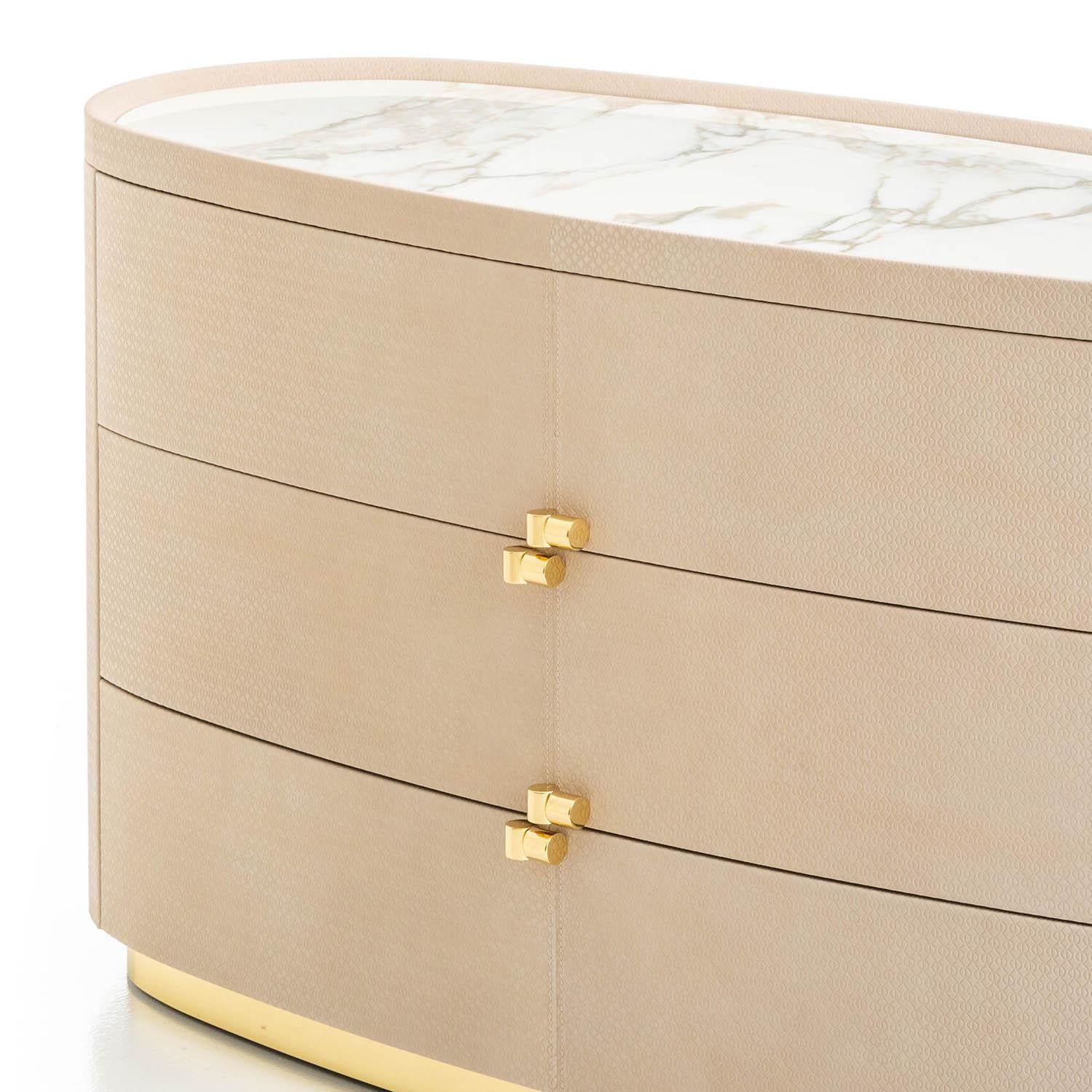 Hand-Crafted Chelby Chest of Drawers For Sale