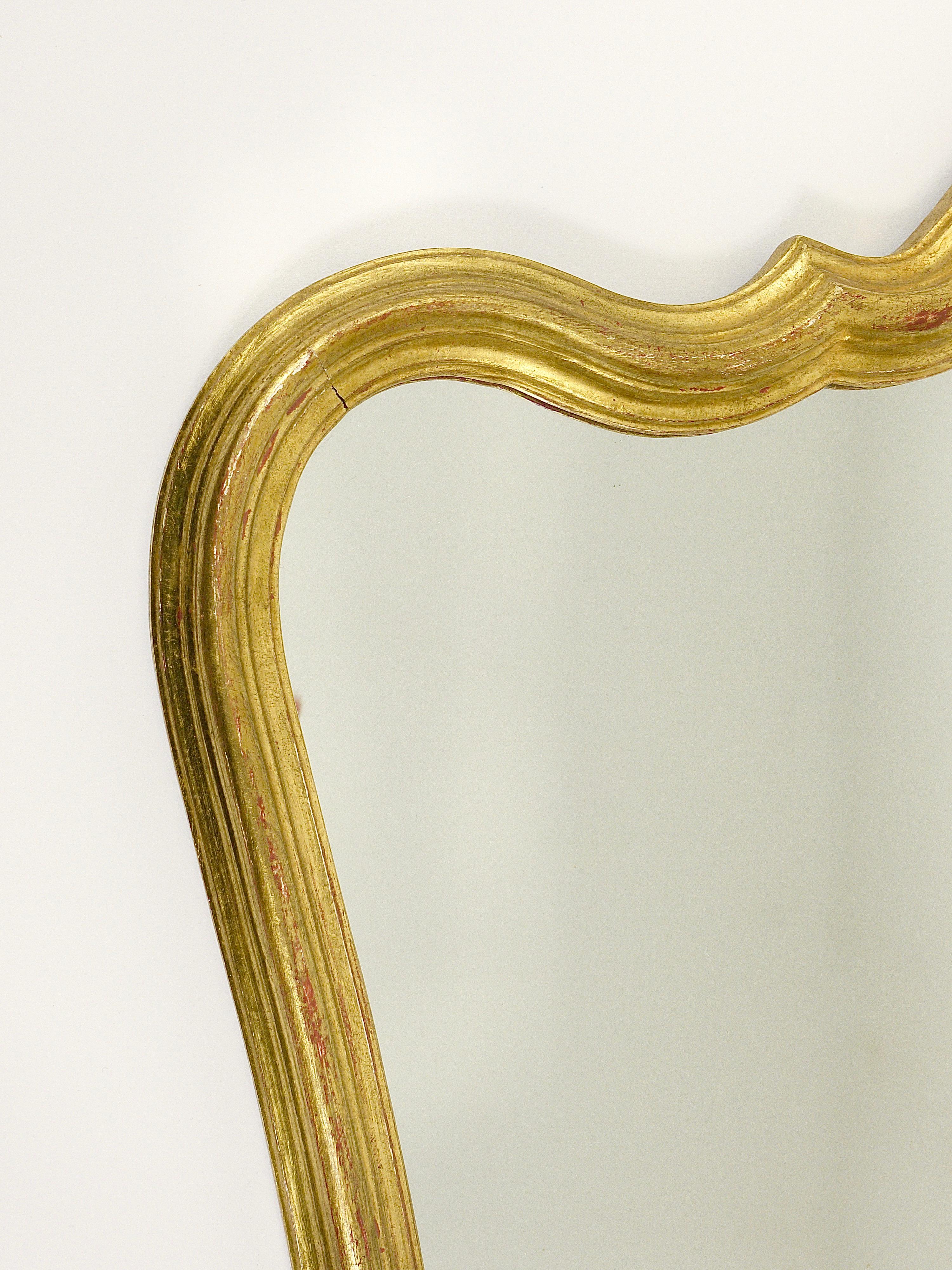 Chelini Firenze Curved Gilt Wood Mid-Century Wall Mirror, Italy, 1950s For Sale 5