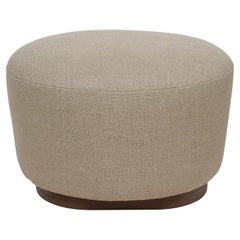 Chelini Spot Oval Beige Pouf