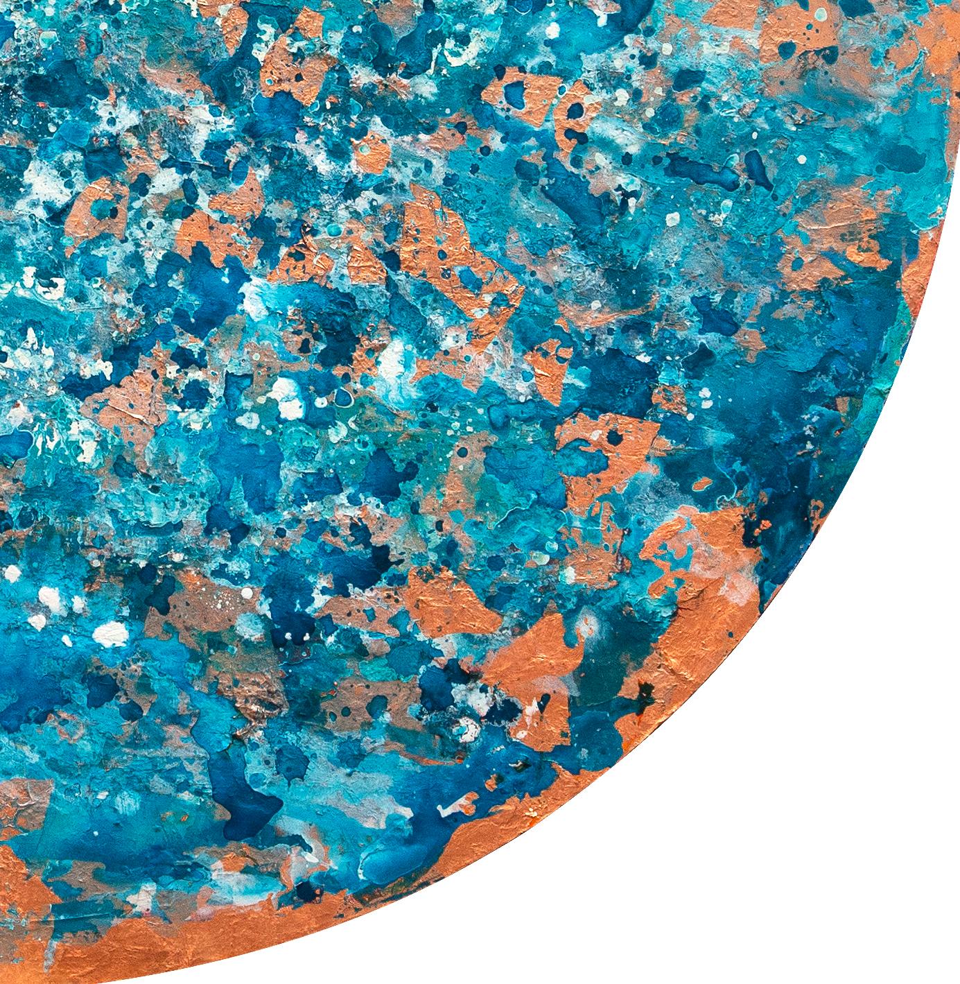 Oil, acrylic and copper leaf on black steel.

For centuries, artisans and artists have turned to gold leaf as a way to make their creations shimmer and shine. Also many contemporary artists continue to use gold leaf in their work, and so does