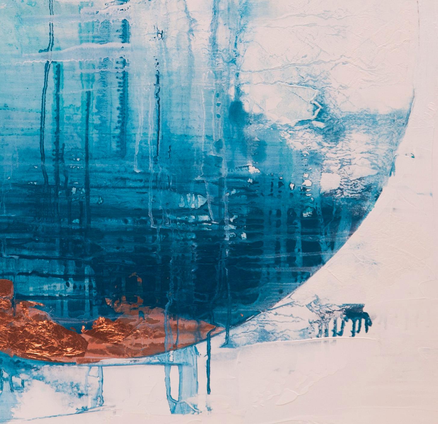 Chelsea Davine Luna Creciente 21st Century Contemporary