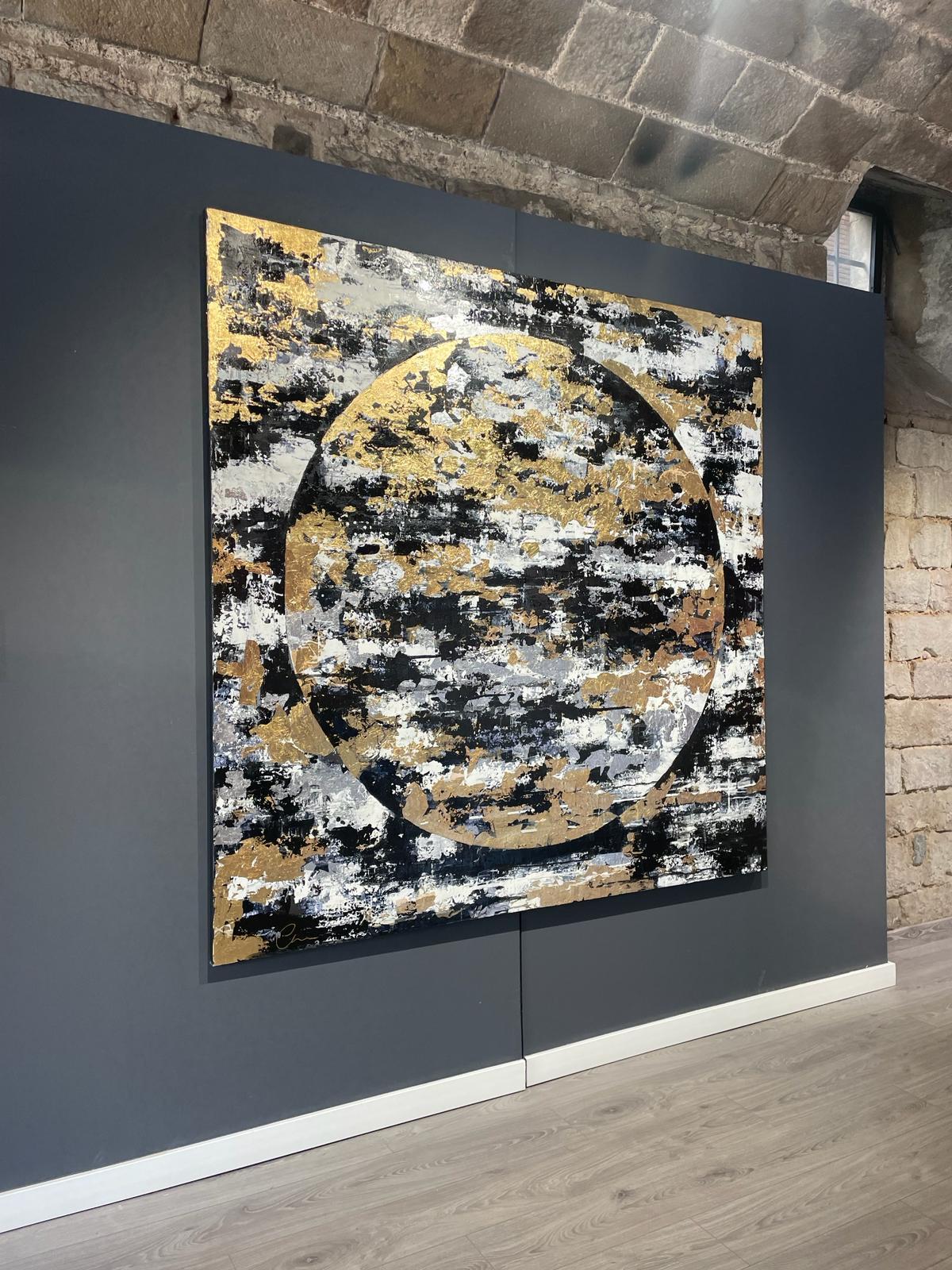 Luna di neve - XXI secolo, Acciaio con foglia d'oro, astratto, notte, rosso - Painting Astratto di Chelsea Davine