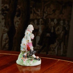 Chelsea-Derby Figure of a Gallant with a Tri-Corn Hat, circa 1770