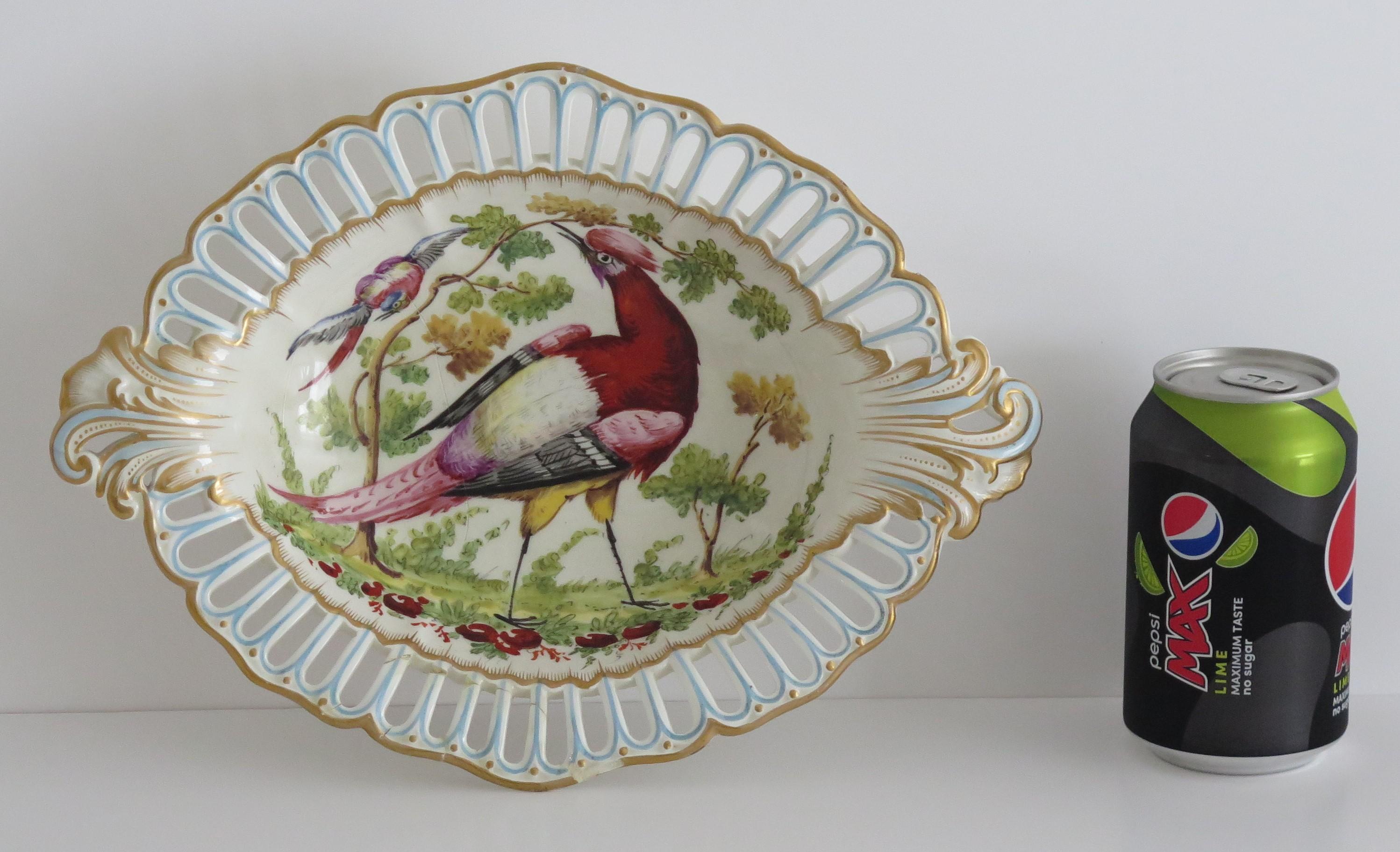 Chelsea-Derby Pierced Chestnut Basket or Dish Porcelain, English, circa 1770 For Sale 7