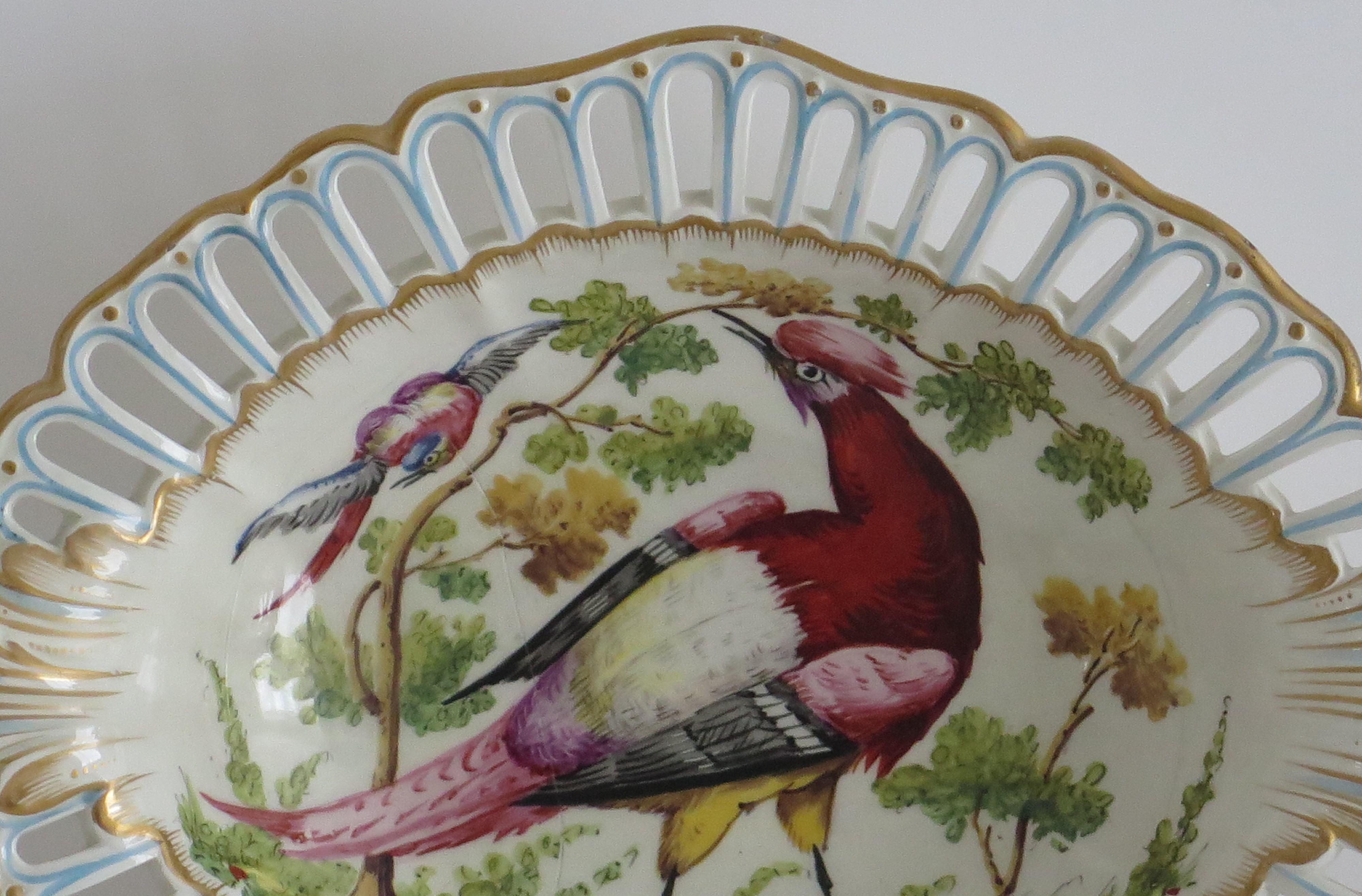 Georgian Chelsea-Derby Pierced Chestnut Basket or Dish Porcelain, English, circa 1770 For Sale