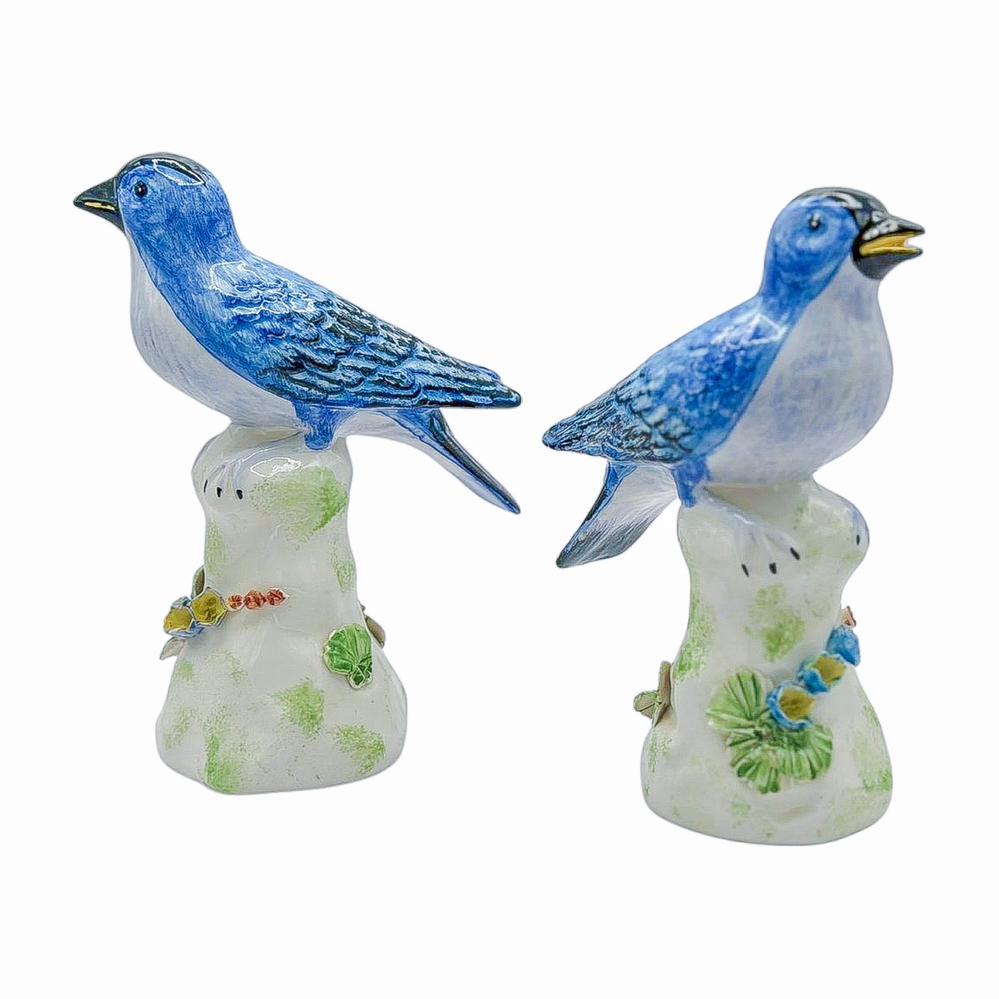 Hand-Painted Chelsea House Style Blue Birds For Sale