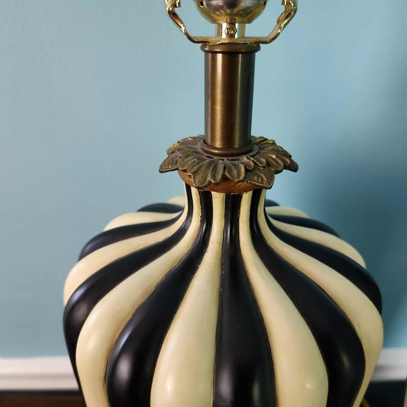 Contemporary Chelsea House Table Lamps Pair For Sale
