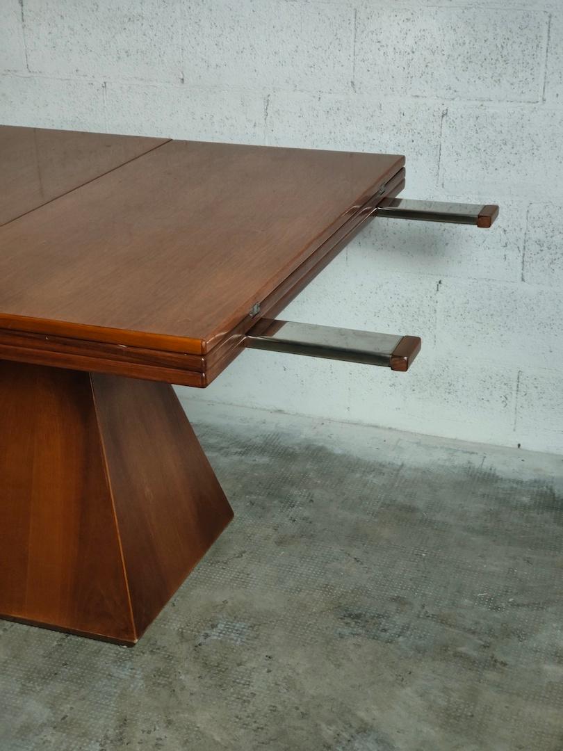 Chelsea Model Extendable Table by Vittorio Introini for Saporiti, Italy, 1968 For Sale 1