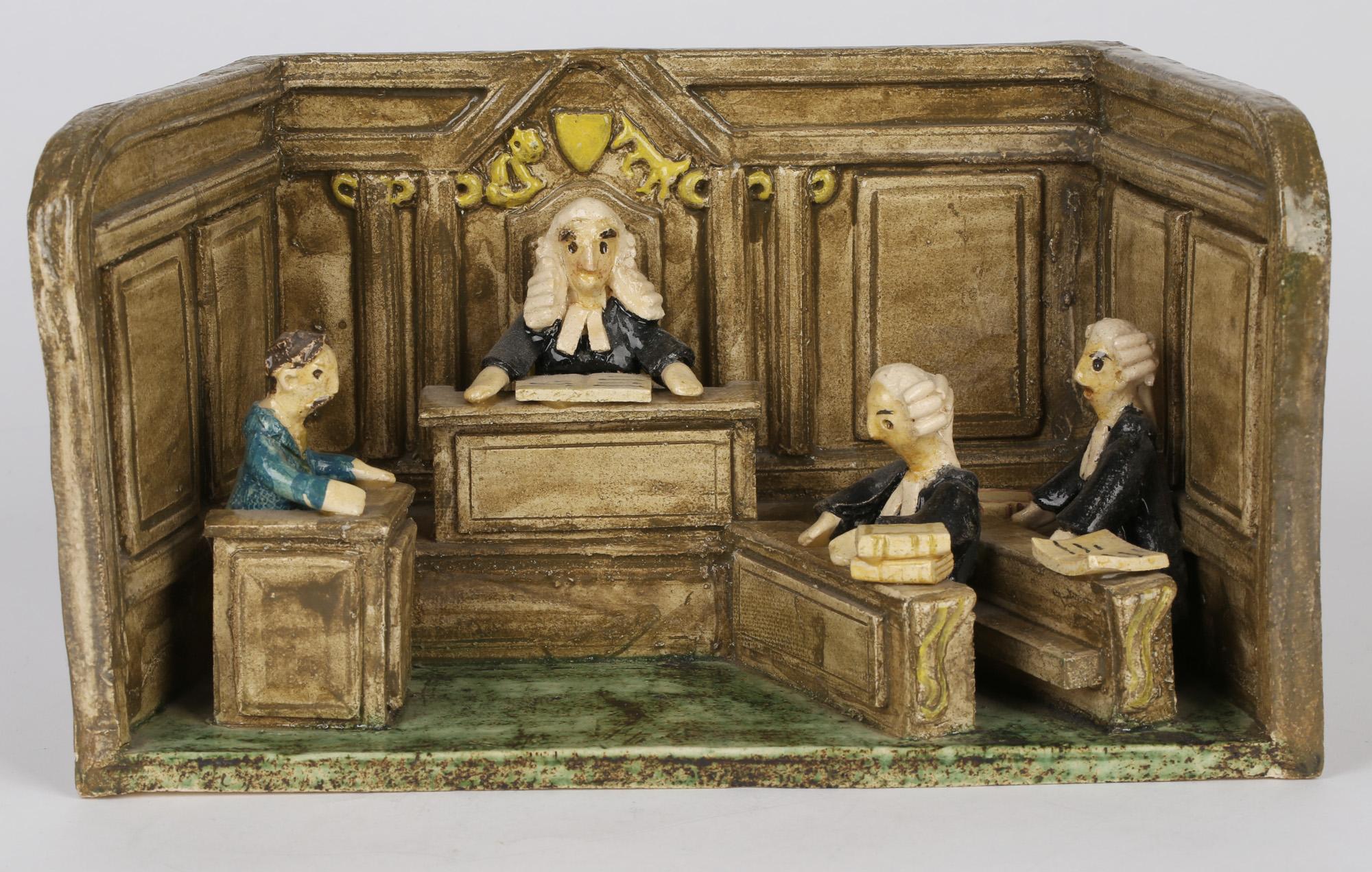 Figurale Courtroom-Szene aus Chelsea Pottery Studio Pottery-Keramik im Angebot 7