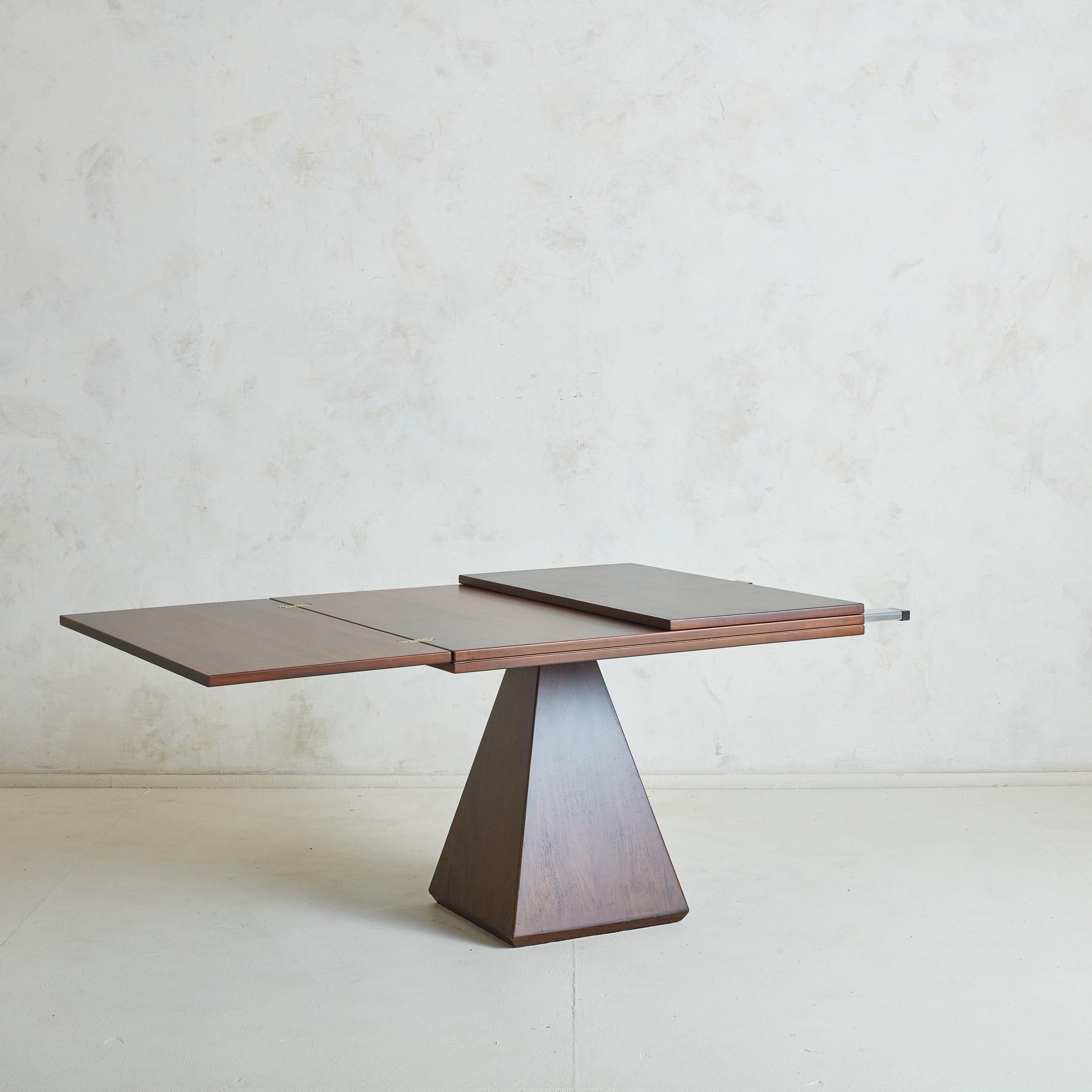 Modern Chelsea' Square Extendable Dining Table by Vittorio Introini for Saporiti For Sale