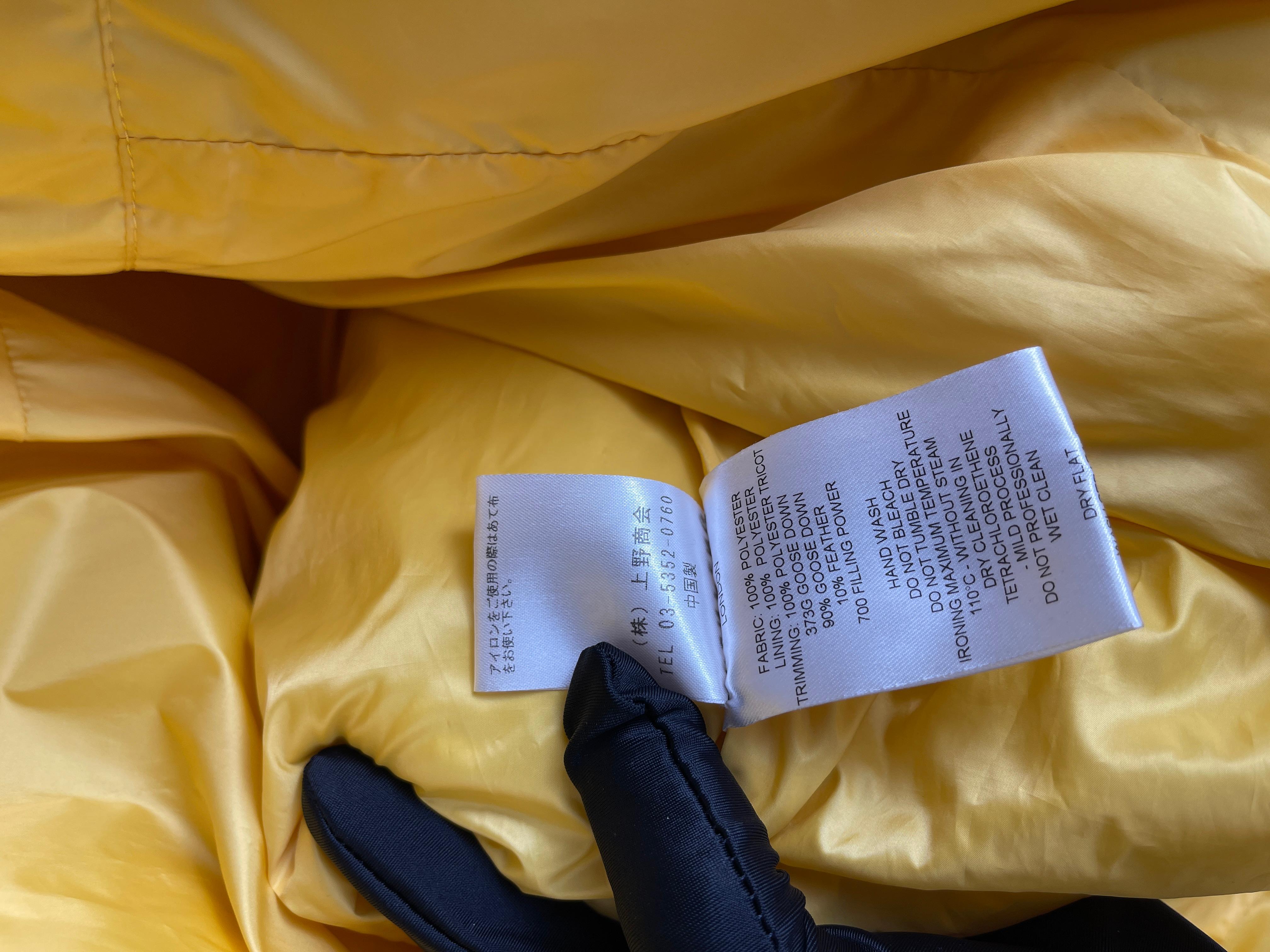 Chen Peng A/W2018 Yellow Bandana Puffer Jacket In Excellent Condition For Sale In Tương Mai Ward, Hoang Mai District