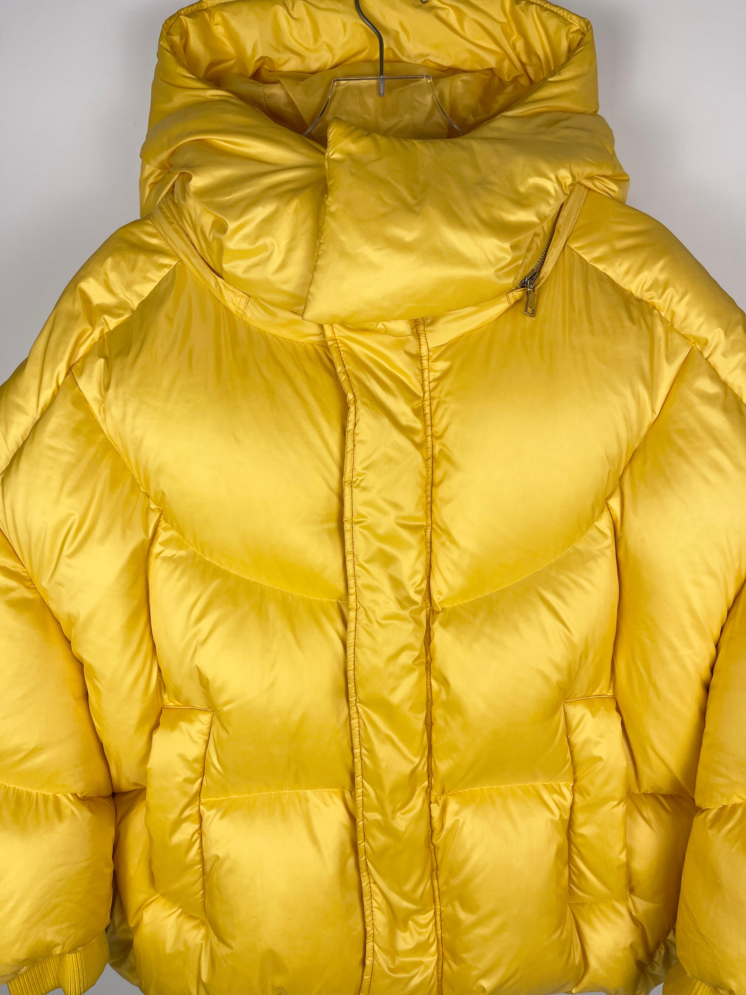 Chen Peng A/W2018 Yellow Bandana Puffer Jacket For Sale 5