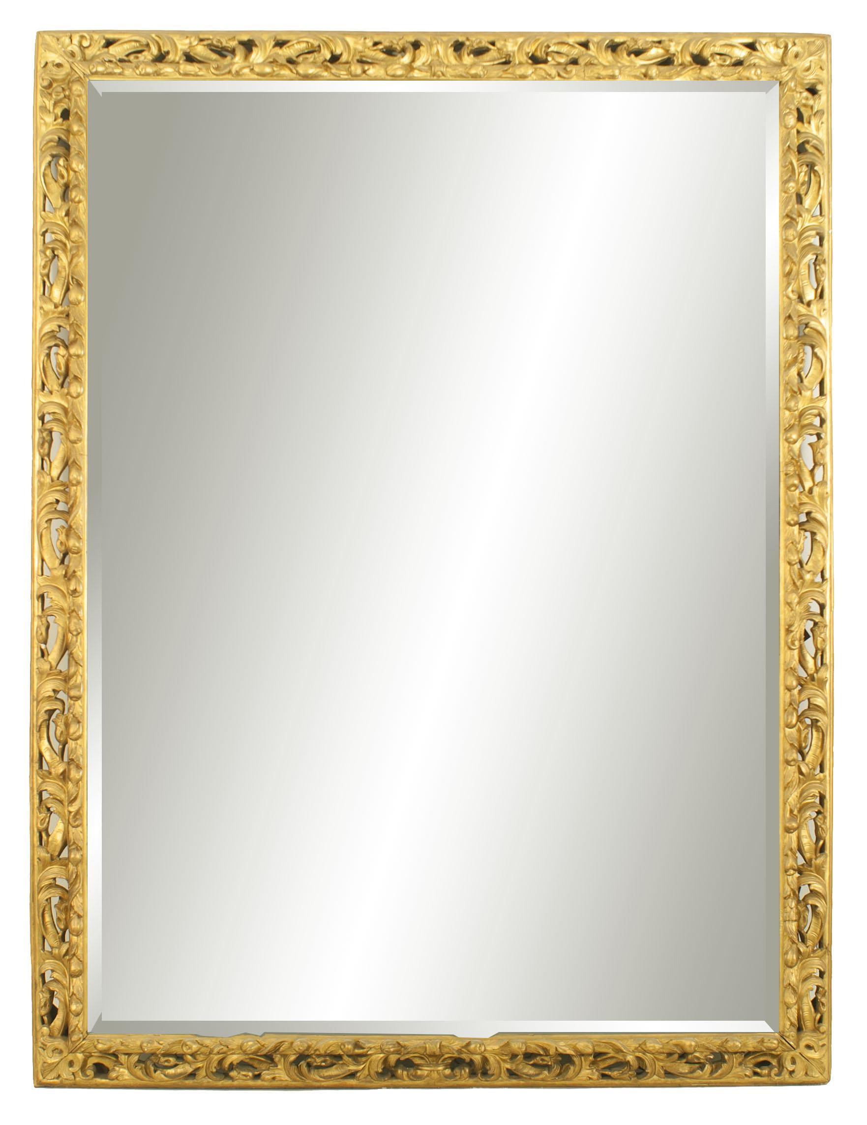 Francese Specchio da parete in legno dorato intagliato in stile Chenue francese Luigi XV in vendita