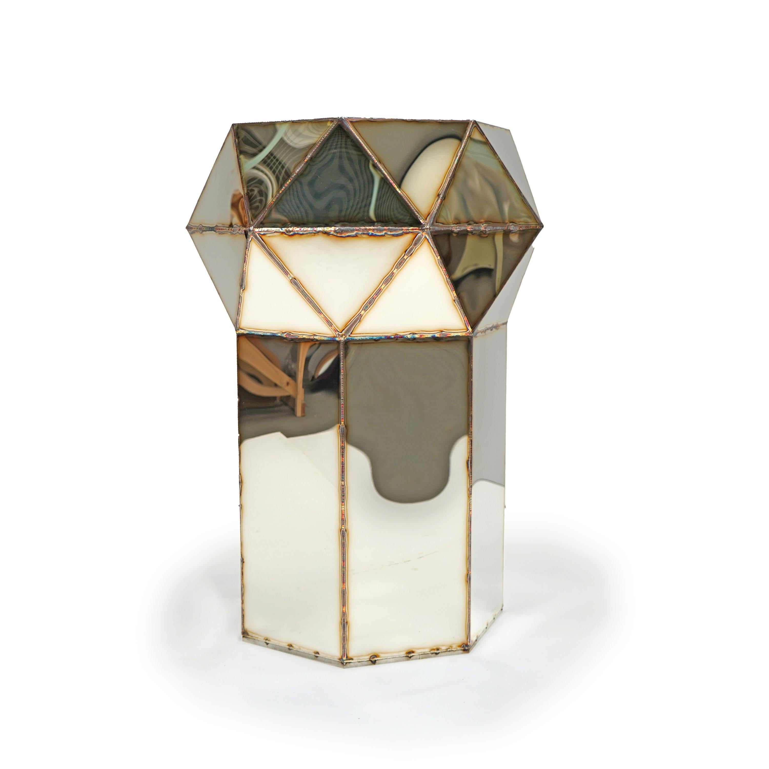 Base de table Chequer en acier inoxydable soudé poli miroir par Julian Mayor Neuf - En vente à Geneve, CH