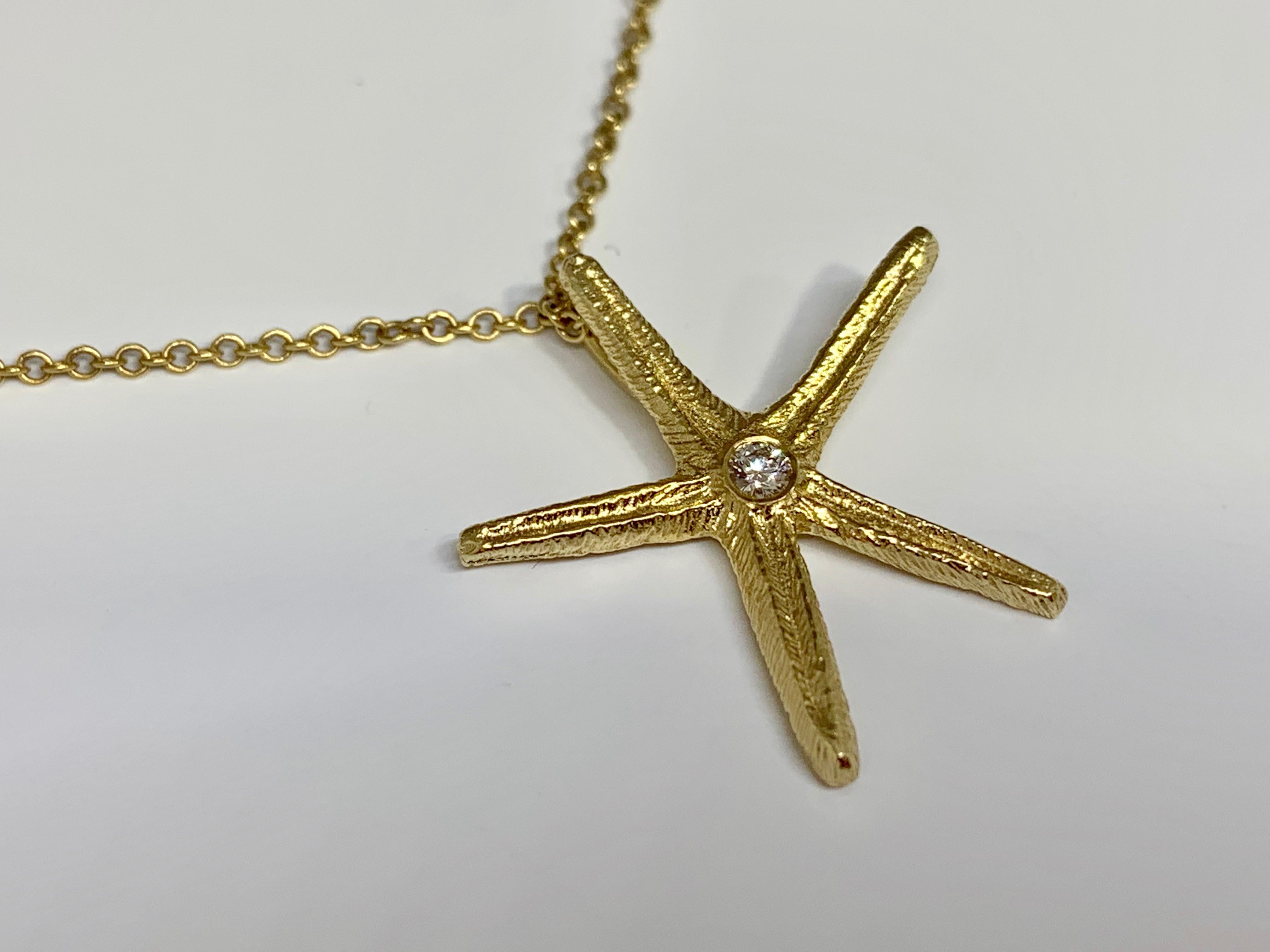 Contemporary Cherie Dori 14 Karat Yellow Gold 0.05 Carat Diamond Starfish Necklace