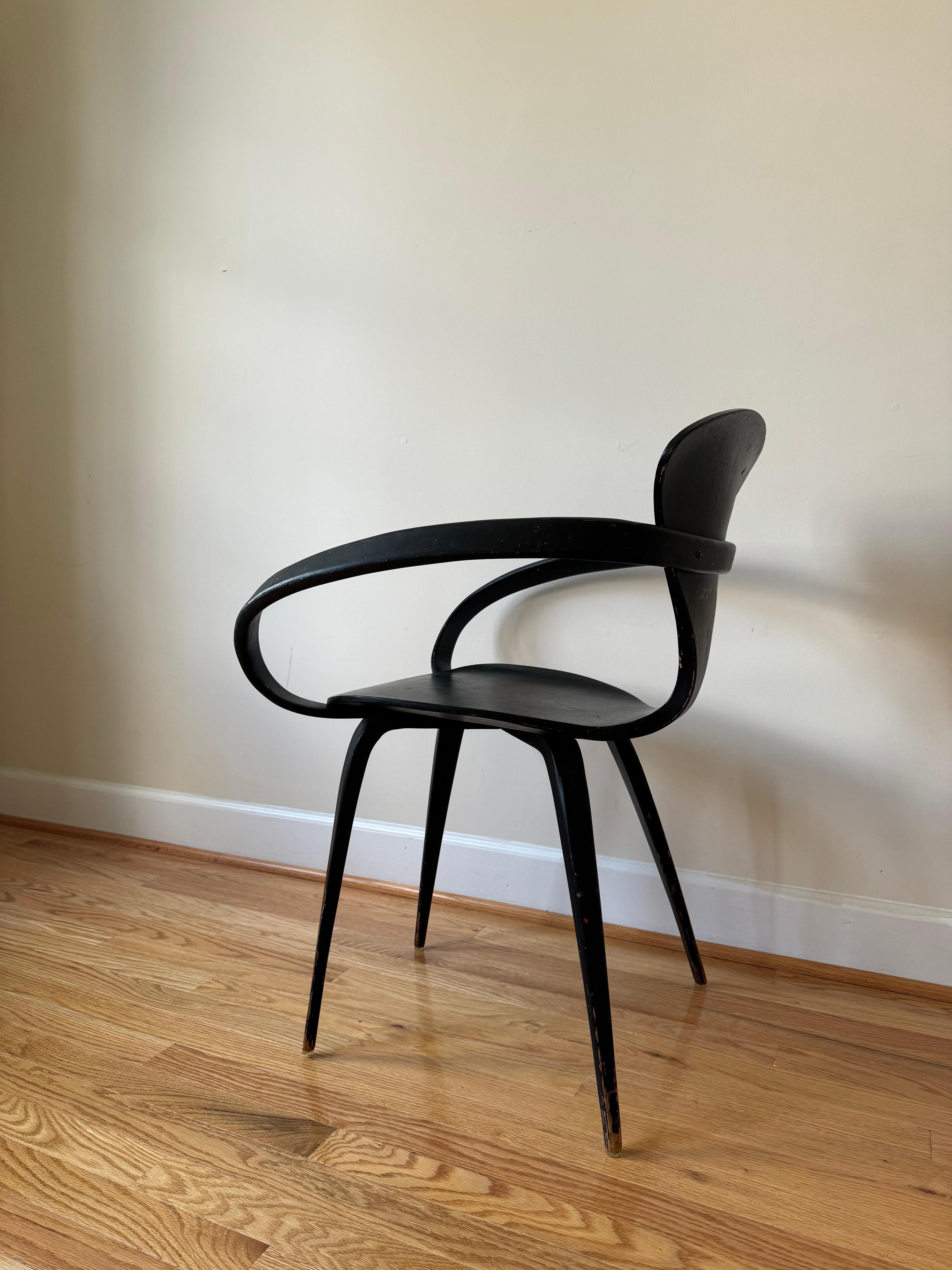 Cherner Armchair by Norman Cherner for Plycraft For Sale 6