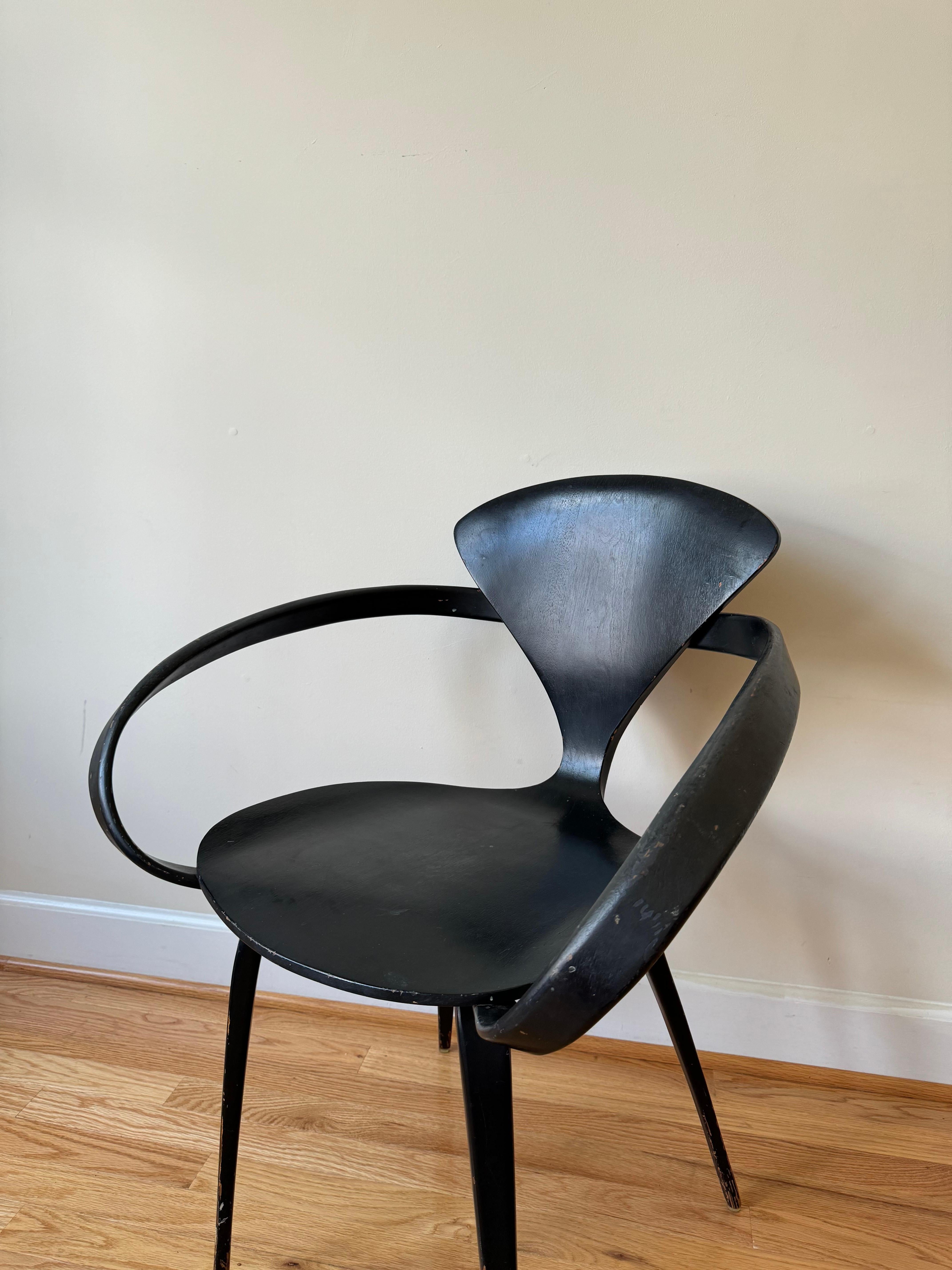 Cherner Armchair by Norman Cherner for Plycraft In Fair Condition For Sale In Centreville, VA
