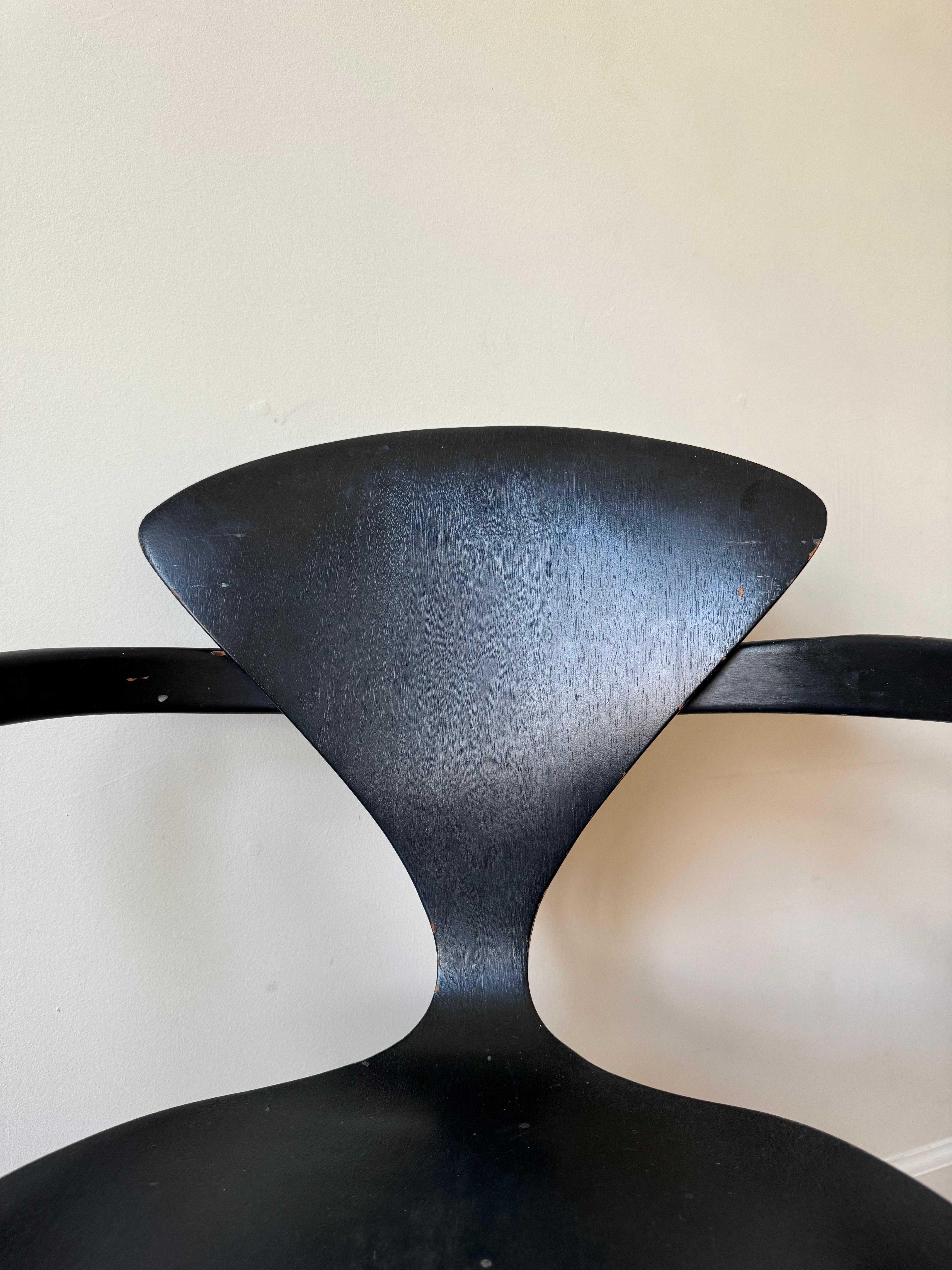 Cherner Armchair by Norman Cherner for Plycraft For Sale 1