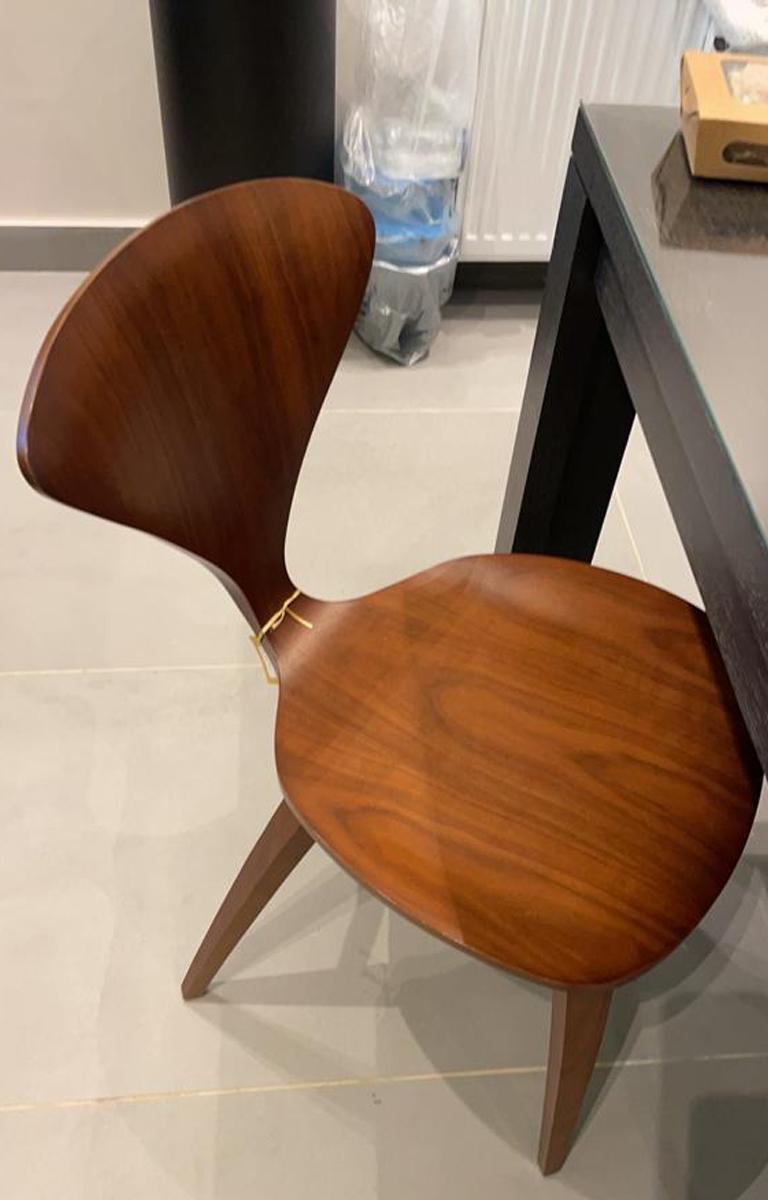 Mid century all time classic pair of 2 chairs by Cherner 
Material: american walnut 
Designer: Norman Cherner, 1958
Condition: excellent 