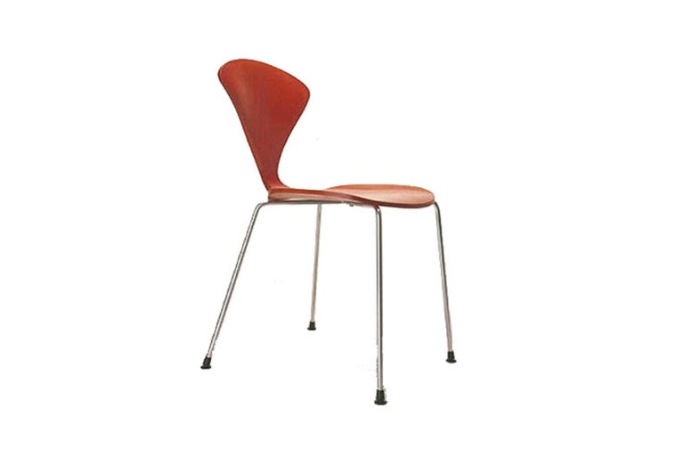 Mid-Century Modern Cherner Side Chair with Metal Base For Sale