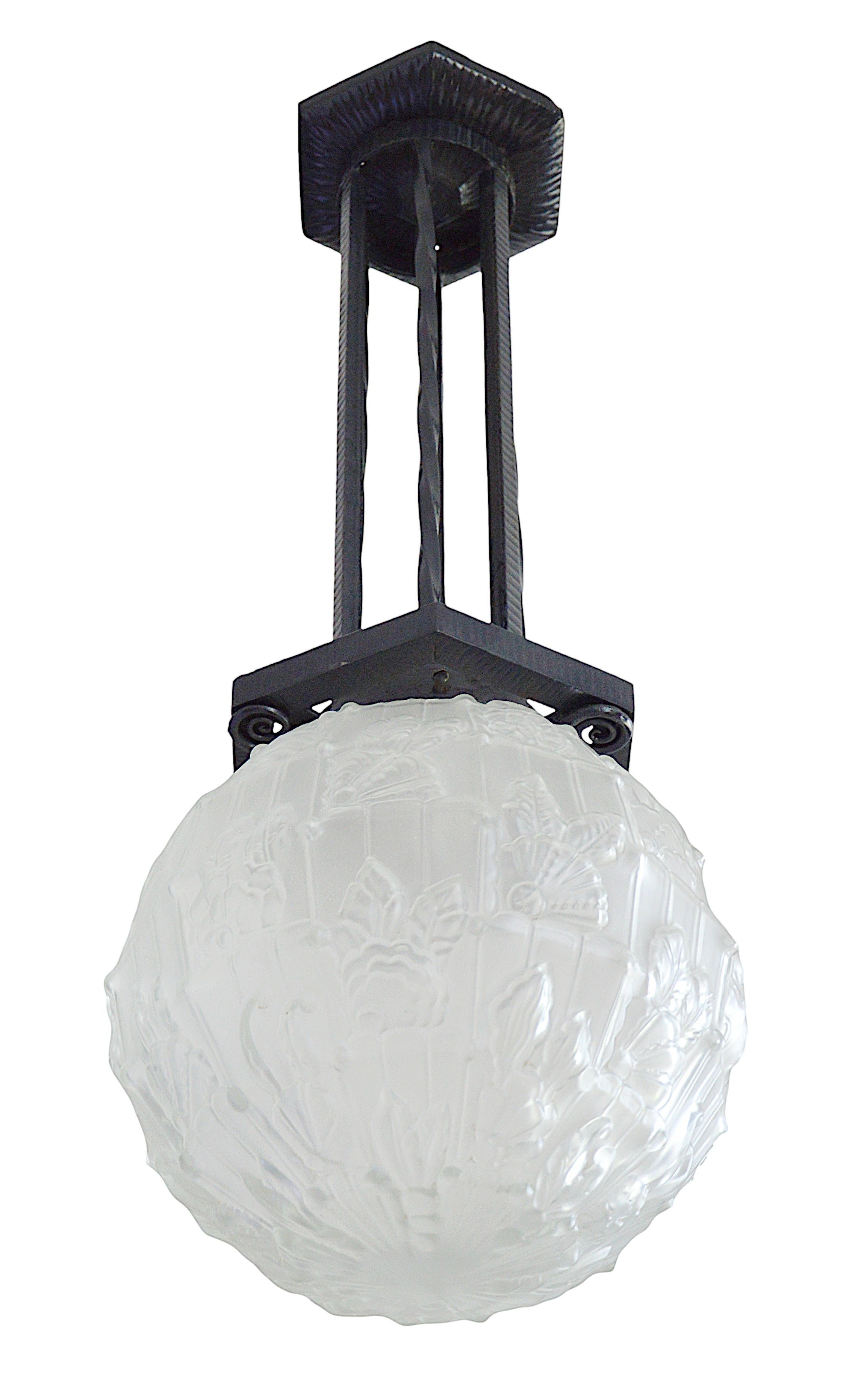 Lámpara de techo francesa Art Déco Cherrier Besnus 1920 Vidrio en venta