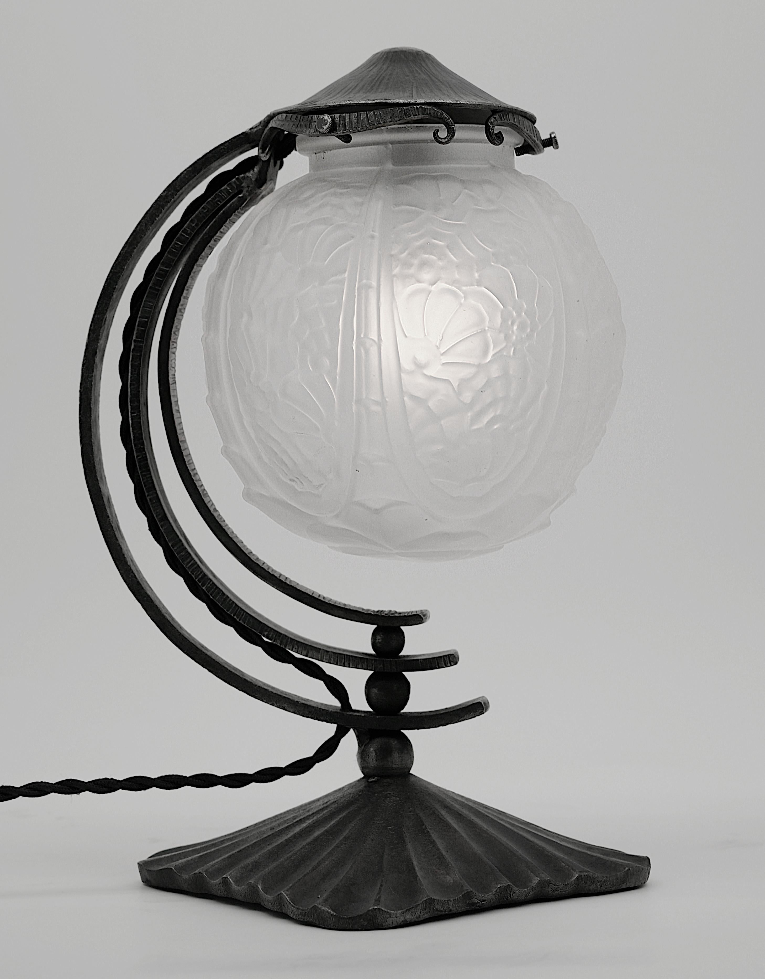 Lámpara de mesa francesa Art Déco Cherrier & Besnus, 1920 Art Decó en venta