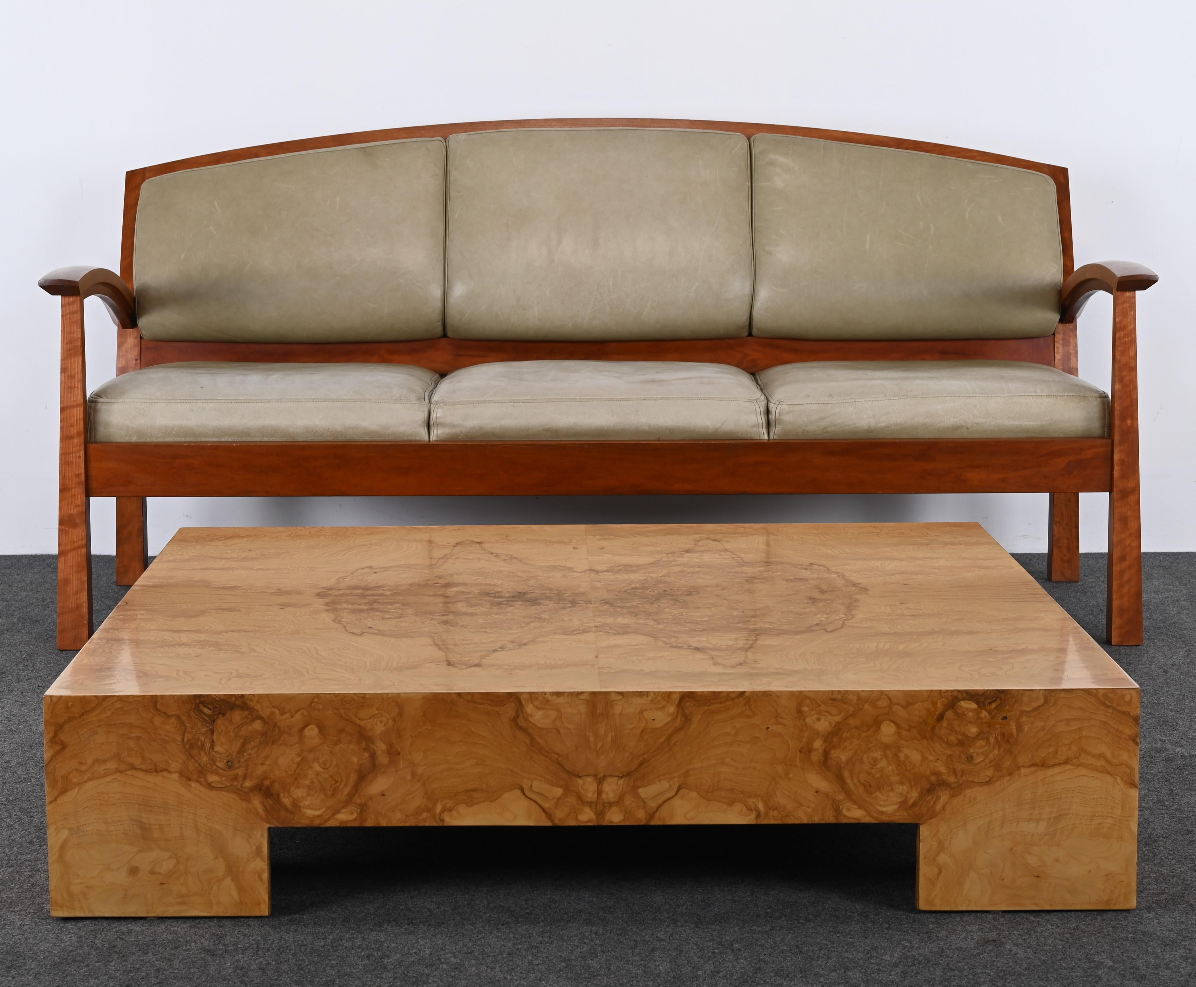 thomas moser sofa