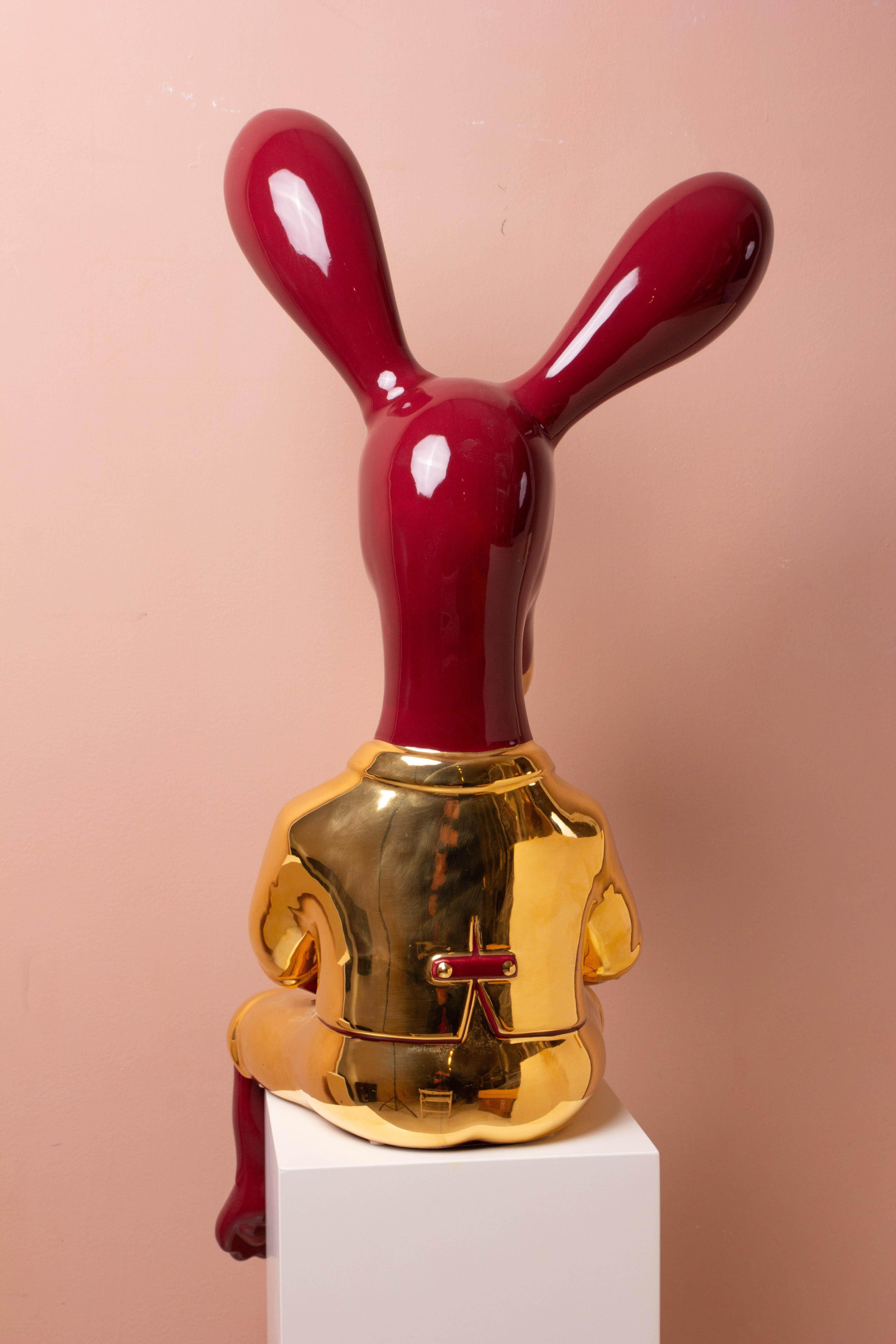 Cherry ang gold donky sculpture, ceramic and 24k gold finish For Sale 3