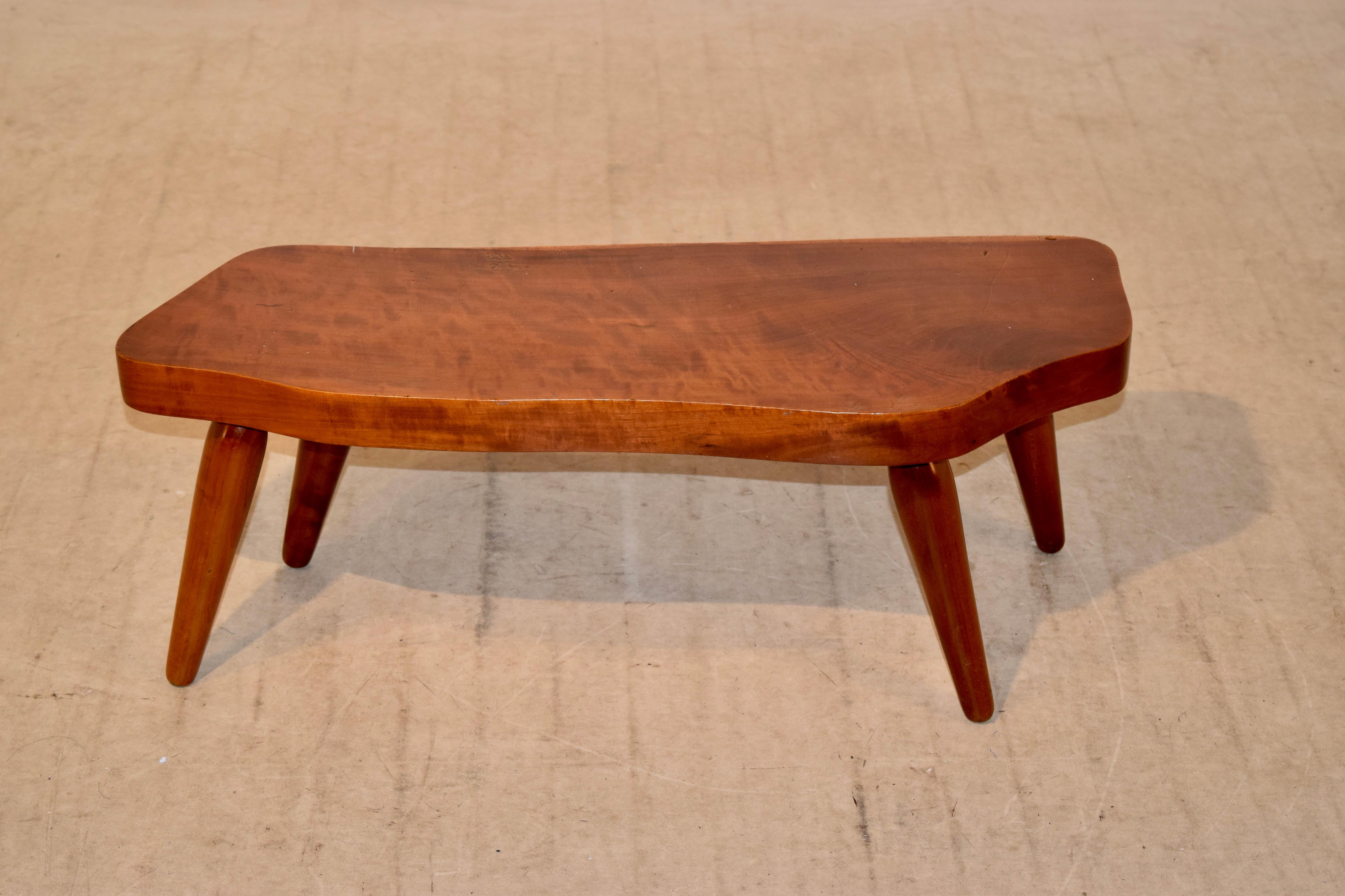 Cherry Cocktail Table, circa 1960 In Good Condition For Sale In High Point, NC