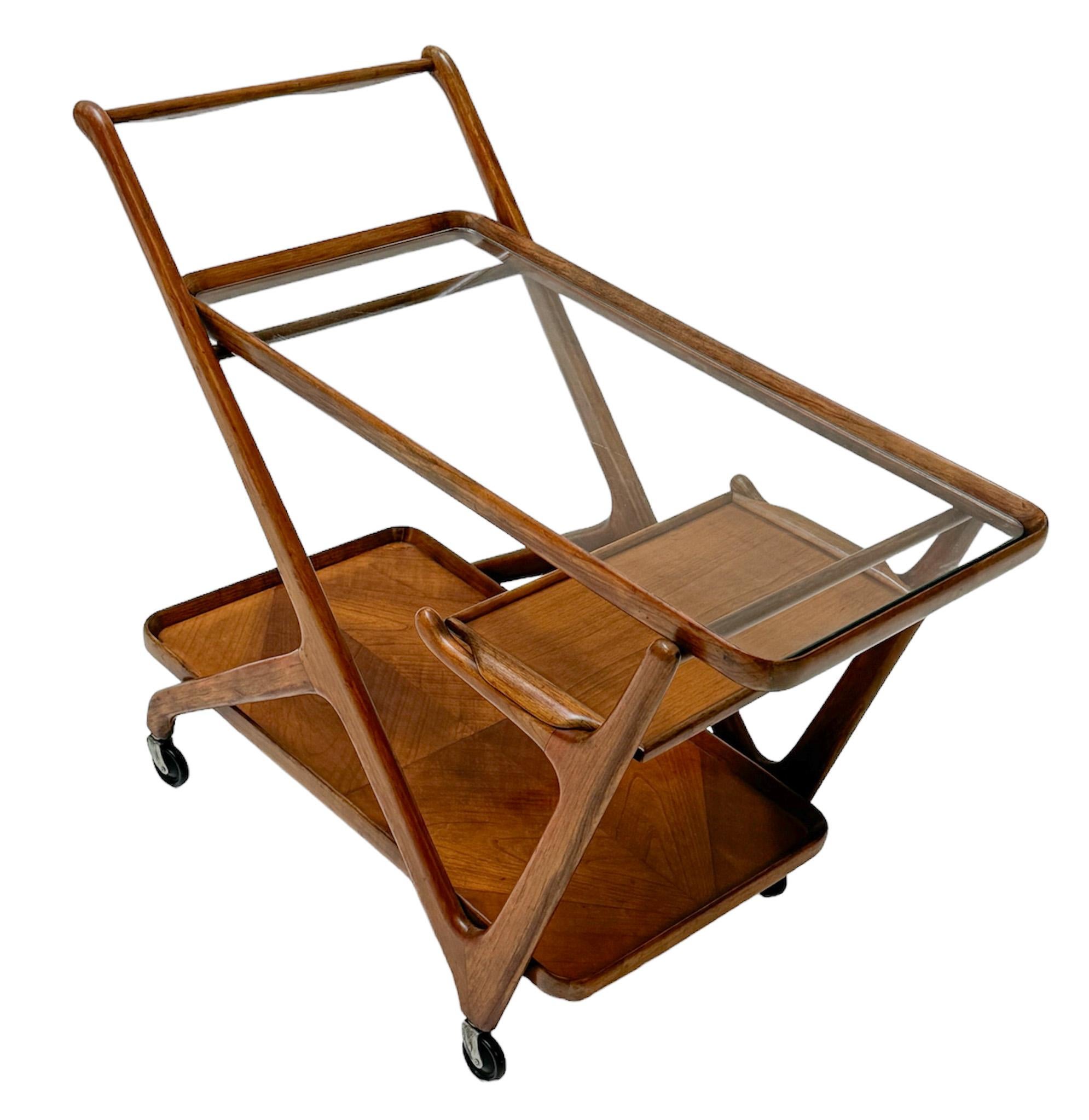 Glass Walnut Mid-Century Modern Trolley or Bar Cart by Cesare Lacca for Cassina, 1950s For Sale