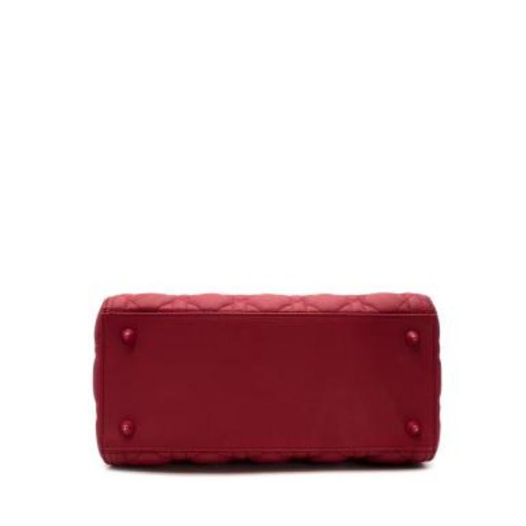 Kirschrote Medium Ultramatte Lady Dior Tasche Damen im Angebot