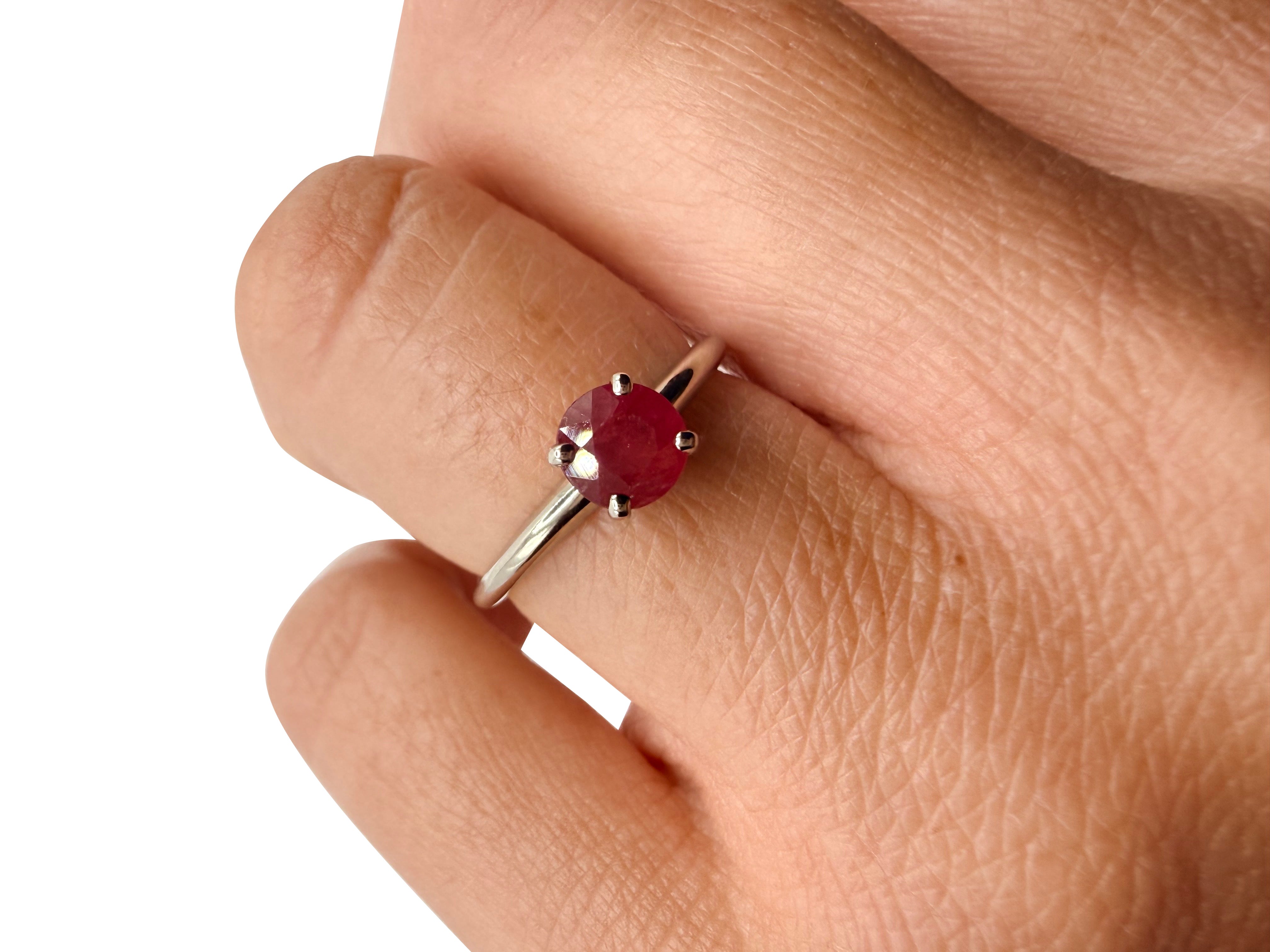 Cherry Ruby ring untreated natural ruby solitaire 14KT For Sale
