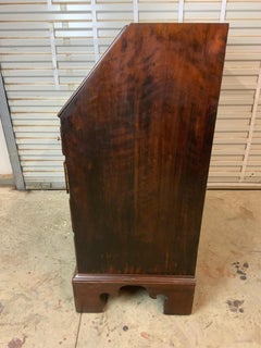 Scrivania inclinata in ciliegio