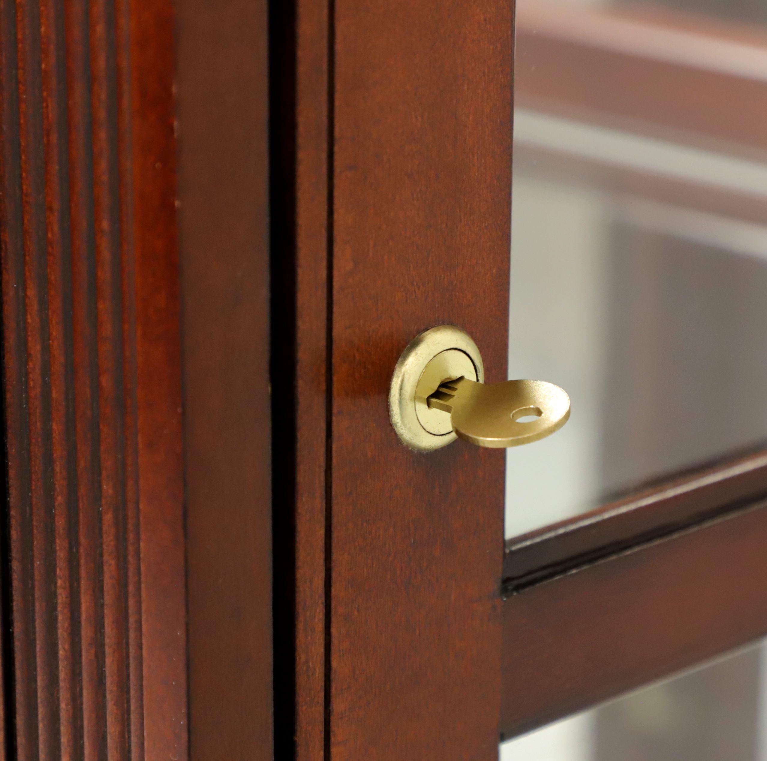 Cherry Traditional Style Curio Cabinet by Home Meridian In Good Condition In Charlotte, NC