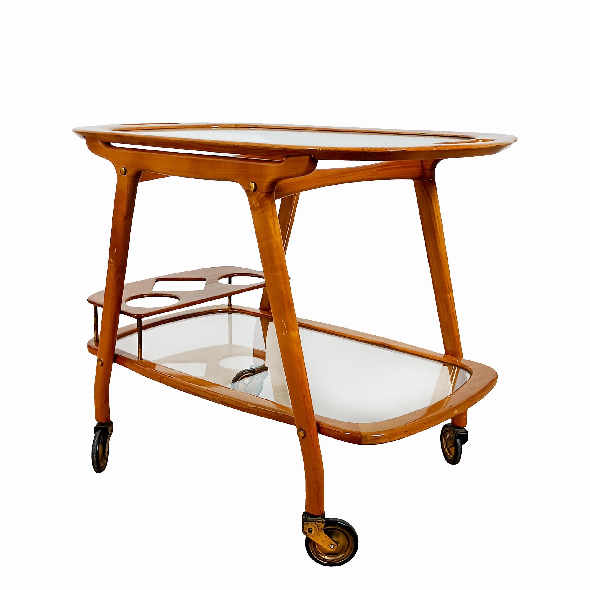 Italian Cherry wood bar cart by Cesare Lacca - Italy 1950 For Sale