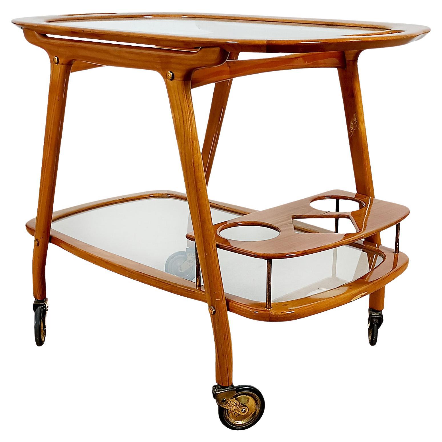 Cherry wood bar cart by Cesare Lacca - Italy 1950 For Sale