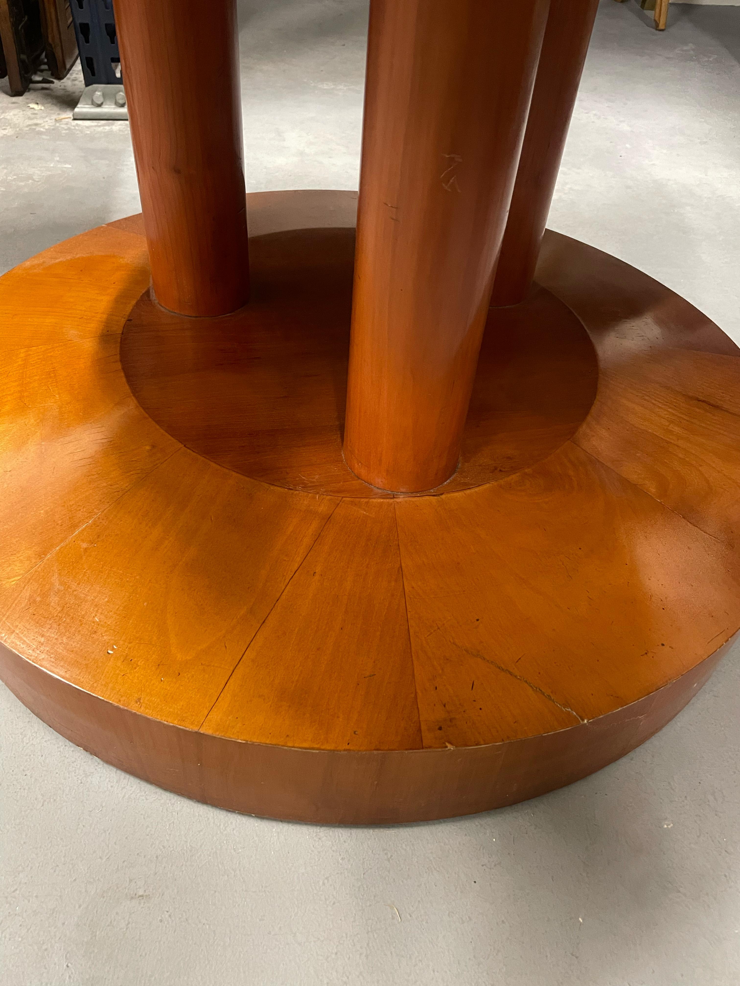 Cherry wood coffee table - Art Deco - c. 1920 For Sale 1