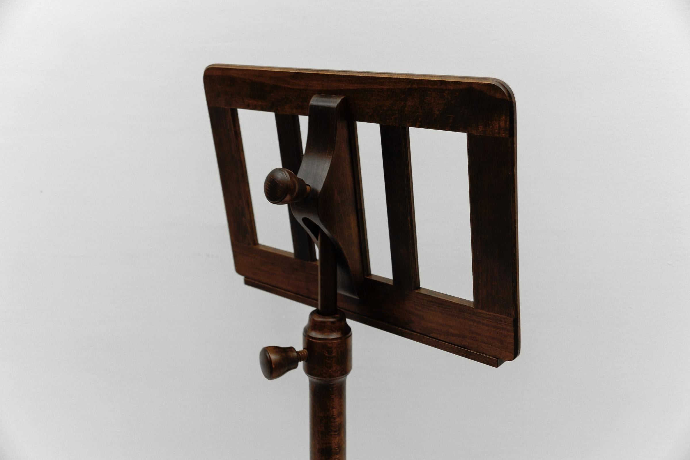Cherry wood music stand Art Deco style France 1950s Mid-Century Modern For Sale 3