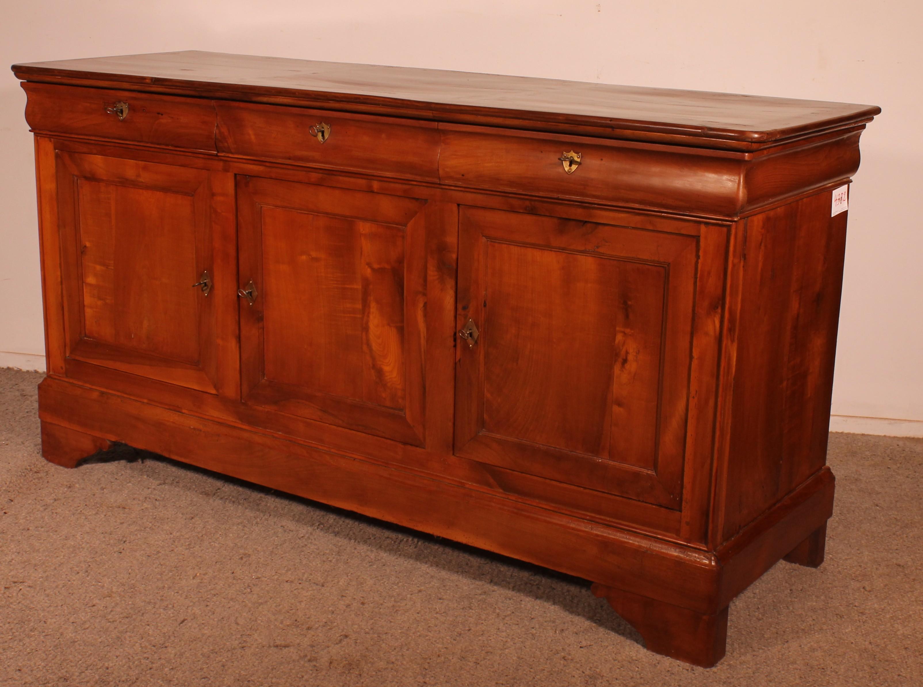Cherry Wood Sideboard/buffet With Three Doors - 19th Century For Sale 5
