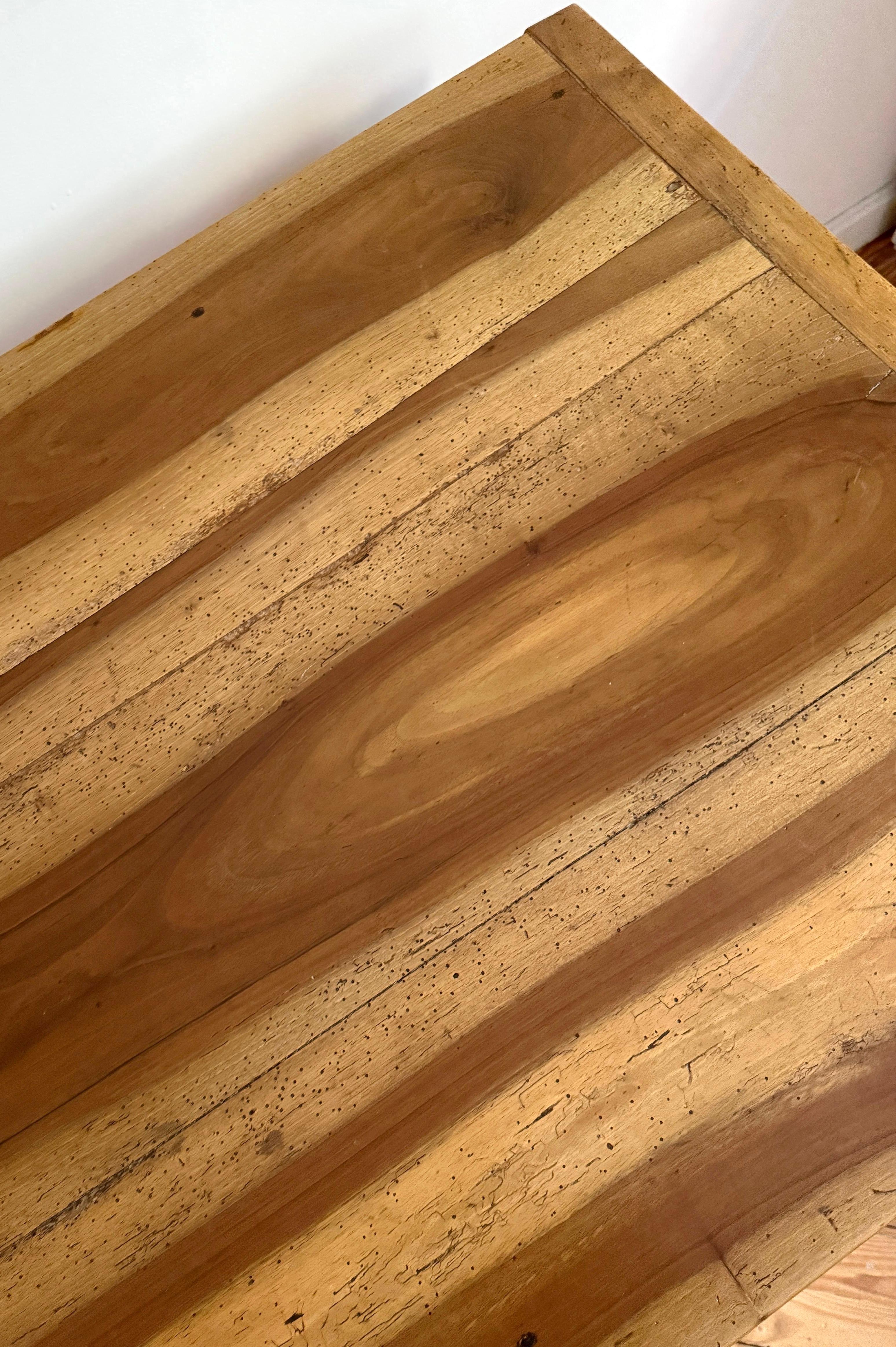 Mesa de madera de cerezo siglo XIX en venta 3