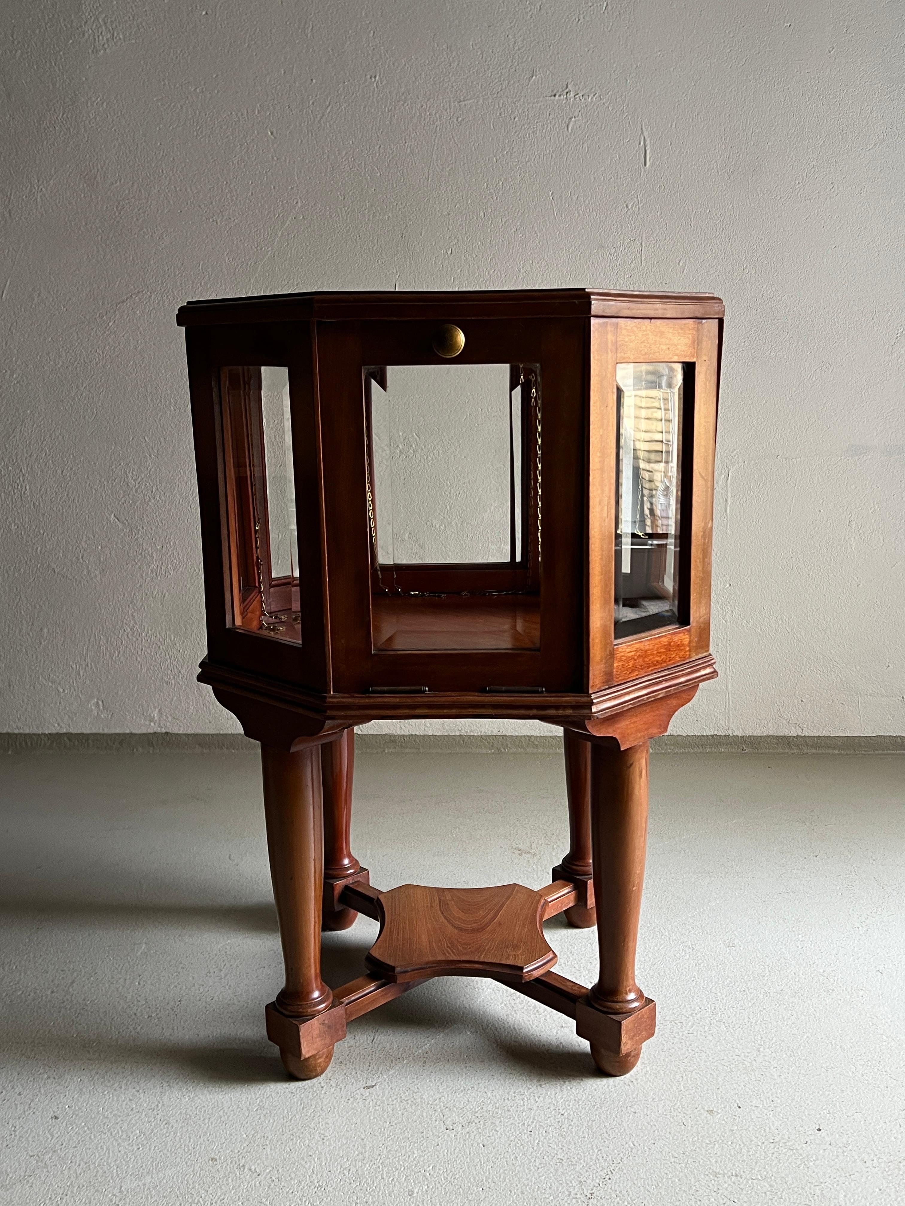 Cherry Wood Vitrine Side Table, France 1920s For Sale 4