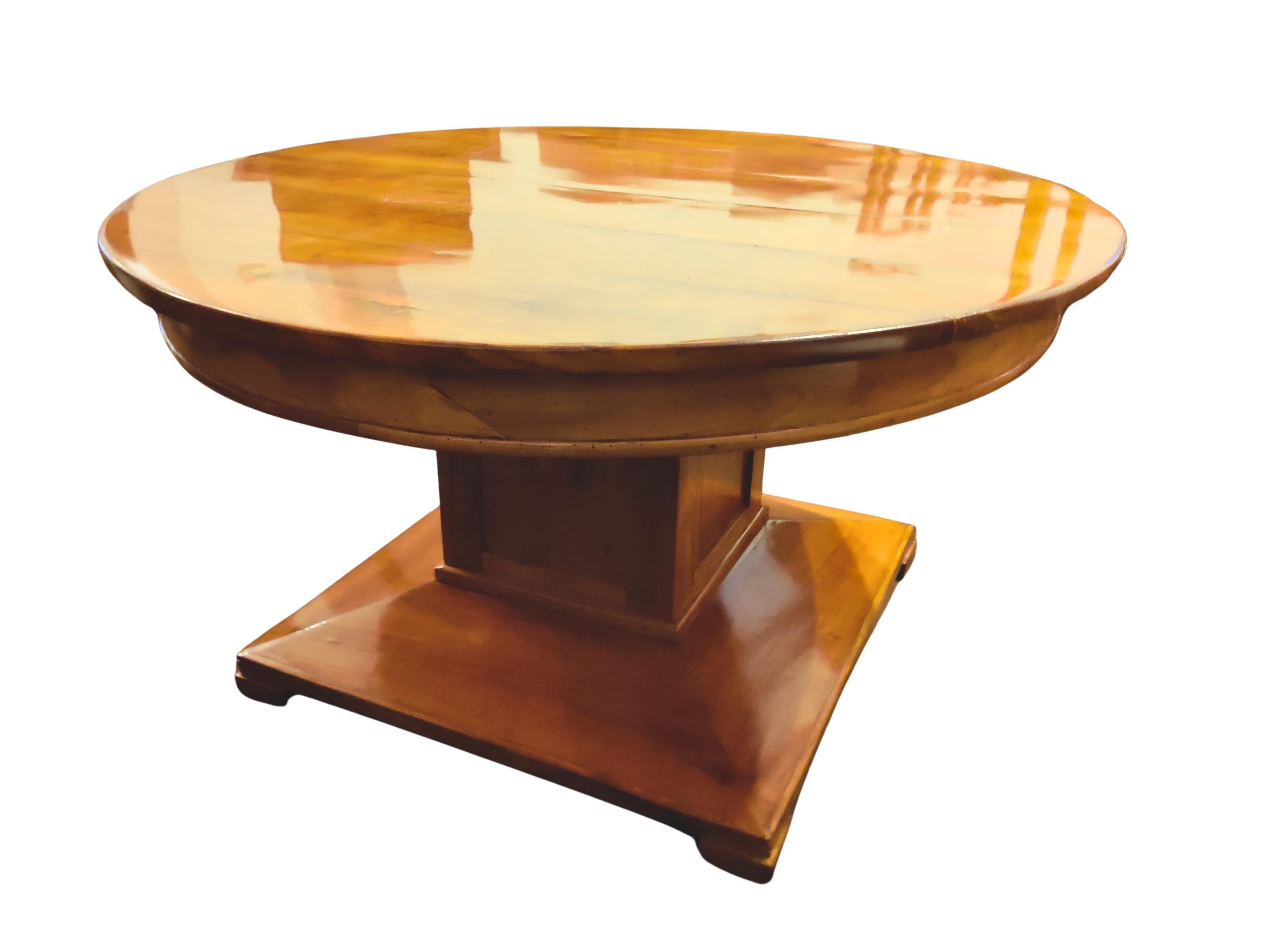 German Round Biedermeier-Style Cherrywood Center Table, circa 1910 For Sale